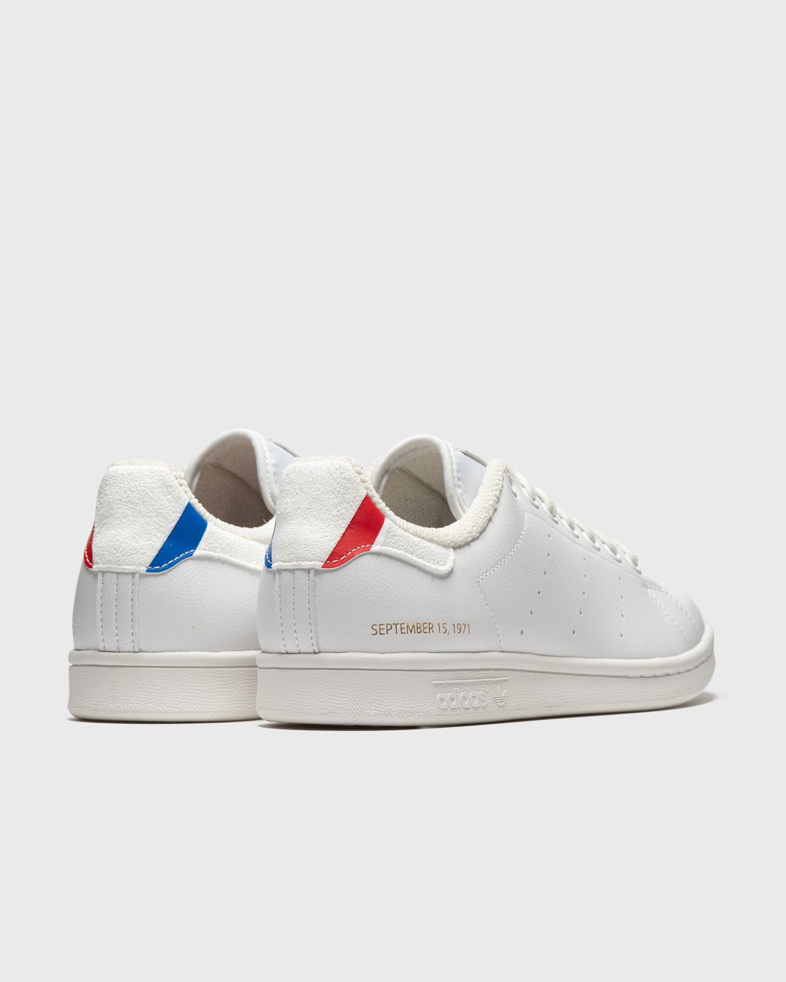 STAN SMITH