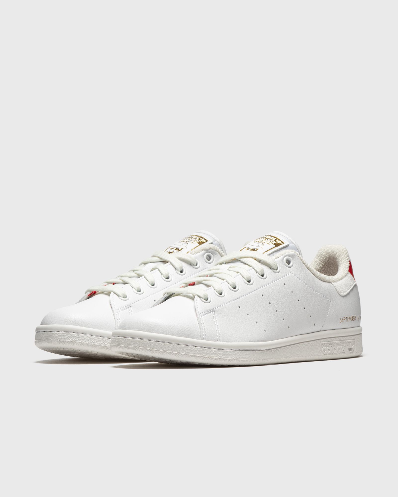 STAN SMITH