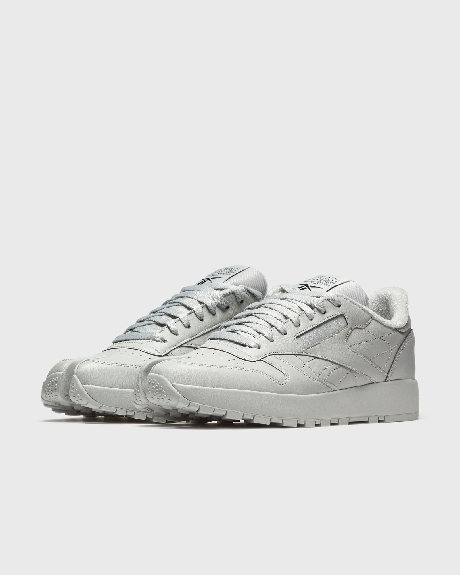 REEBOK x MAISON MARGIELA PROJECT 0 CLASSIC LEATHER