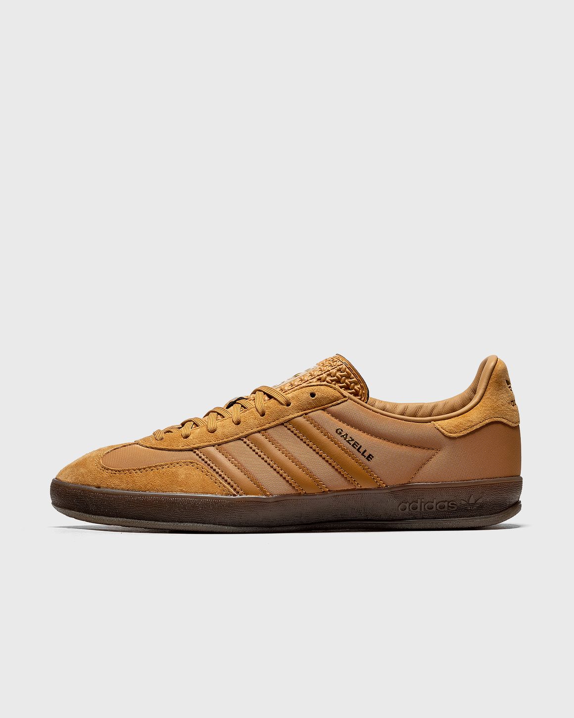 ★関税込★adidas★GAZELLE INDOOR★22-30cm★NBROWN★ eyJidWNrZXQiOiJic3RuLWltYWdlLX