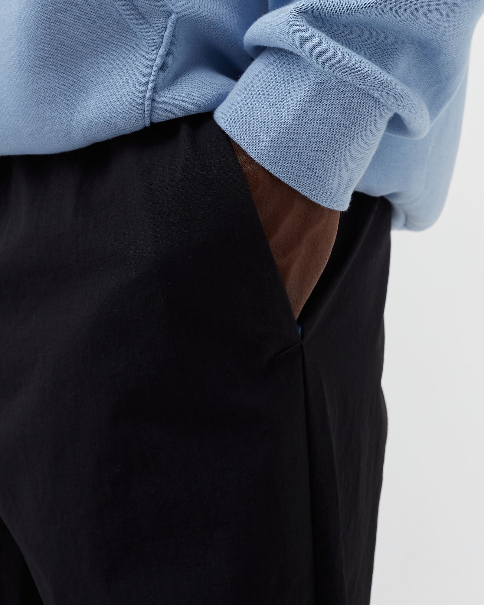 ADVENTURE TRAVERSE WOVEN PANTS