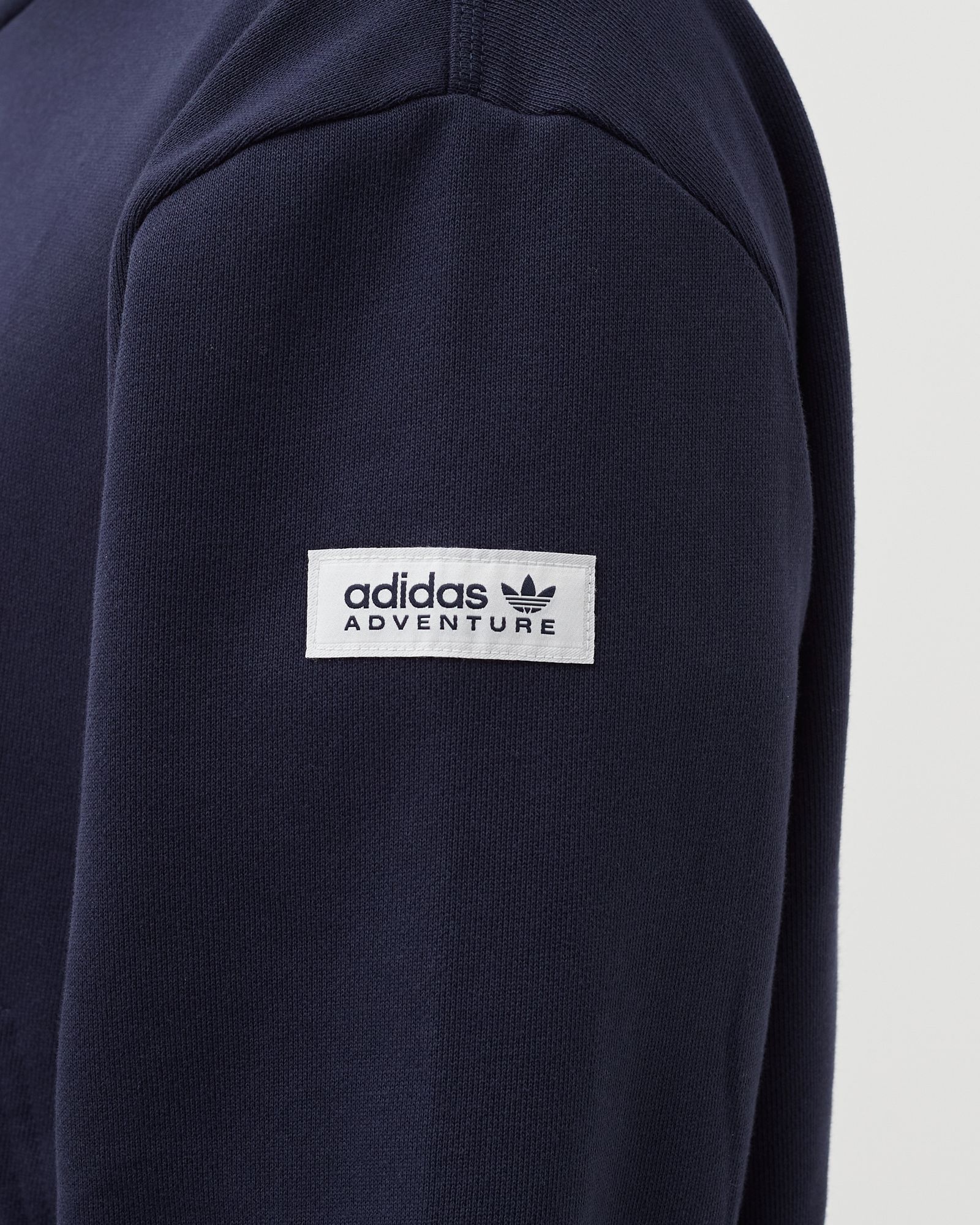 ADVENTURE LOGO HOODIE