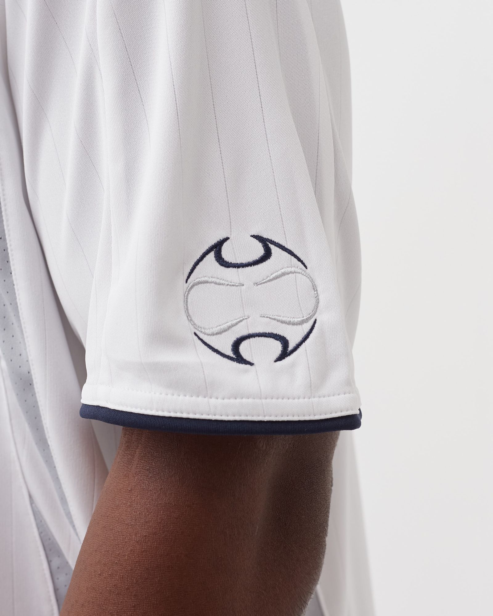 REAL MADRID TEAMGEIST JERSEY