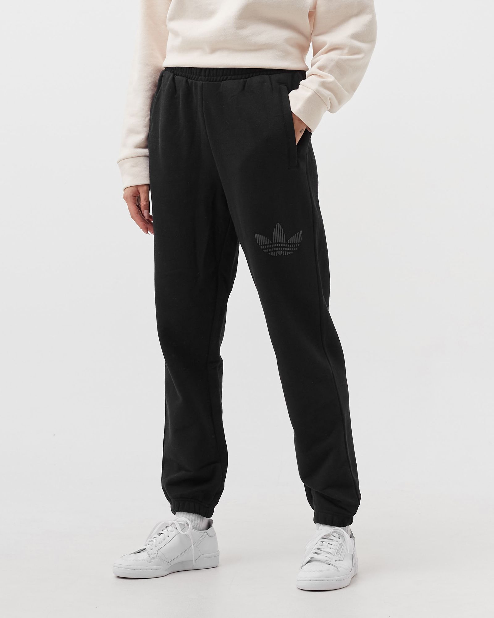 WMNS TREFOIL GRAPHIC CUFFED PANT