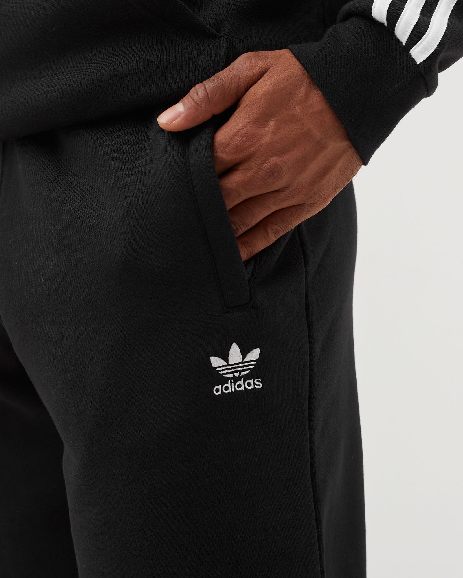 ADICOLOR ESSENTIALS TREFOIL SHORT