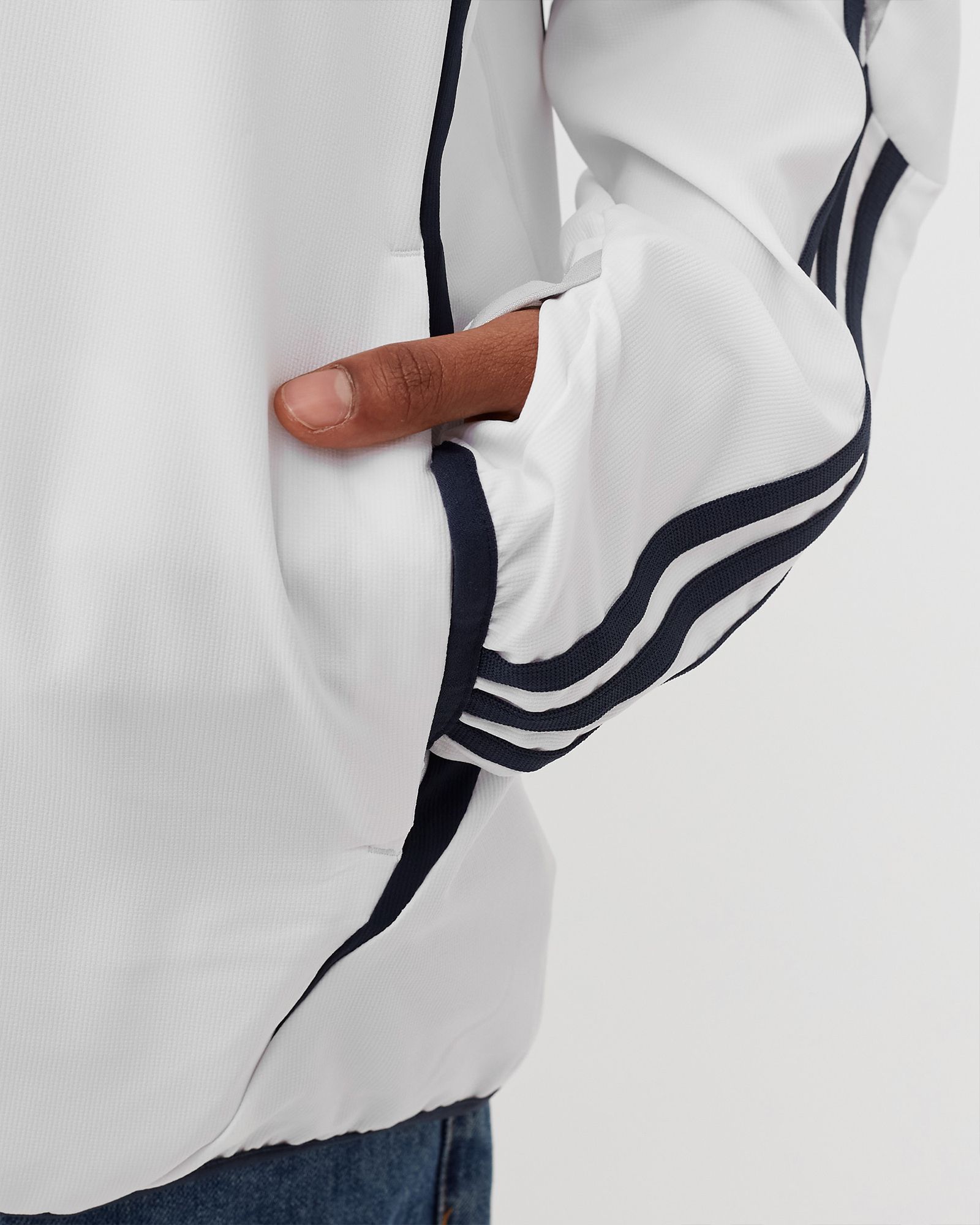 REAL MADRID TEAMGEIST WOVEN JACKET