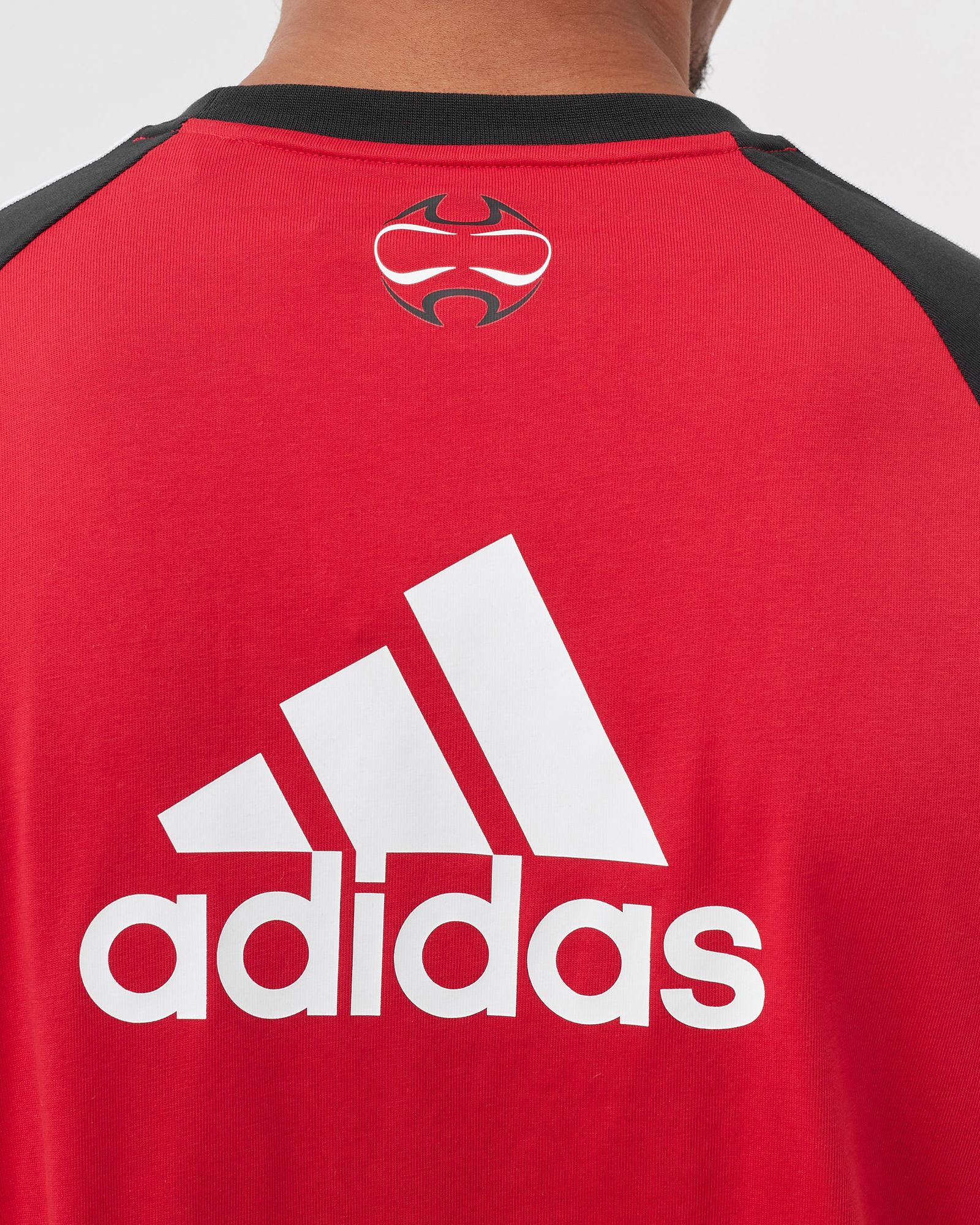 AJAX AMSTERDAM TEAMGEIST TEE