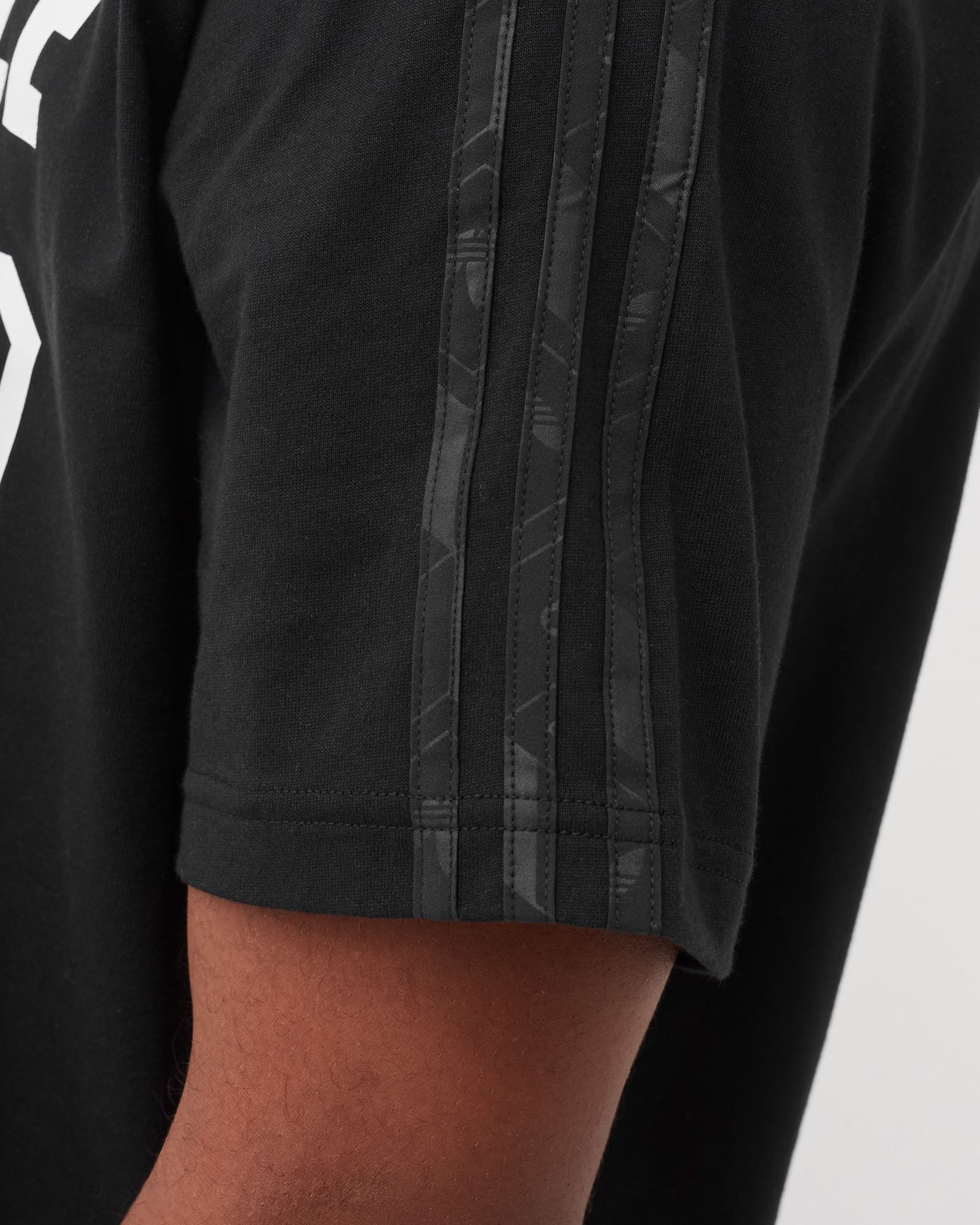 ORLANDO PIRATES GRAPHIC TEE