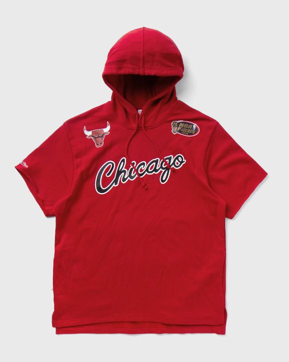 Bulls short best sale sleeve hoodie