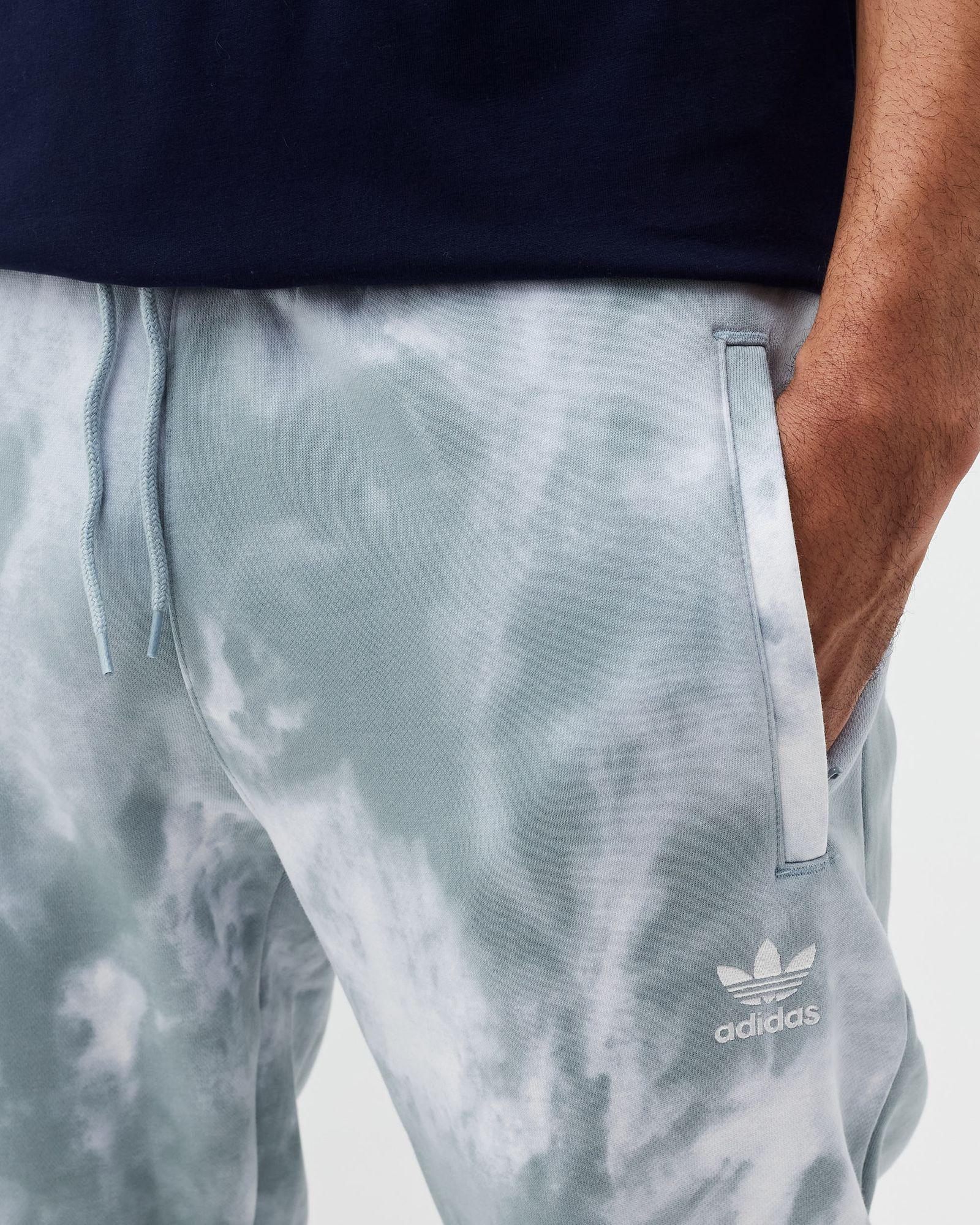 ESSENTIALS TREFOIL PANTS