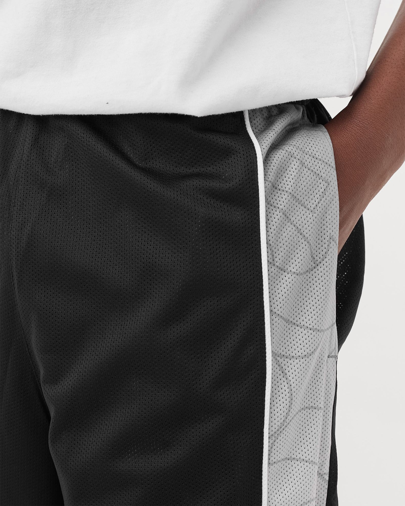 IVERSON BASKETBALL SHORTS