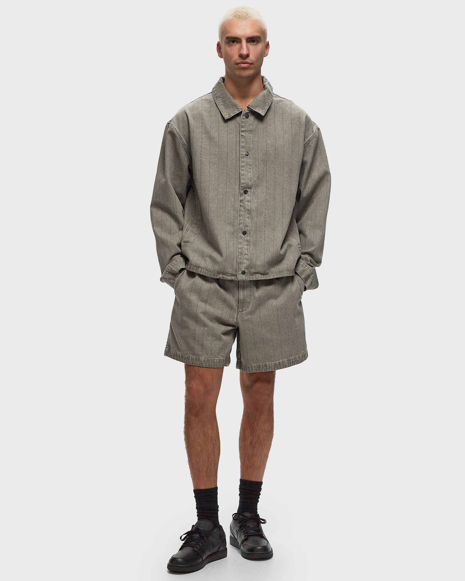 X A MA MANIÉRE SHORT