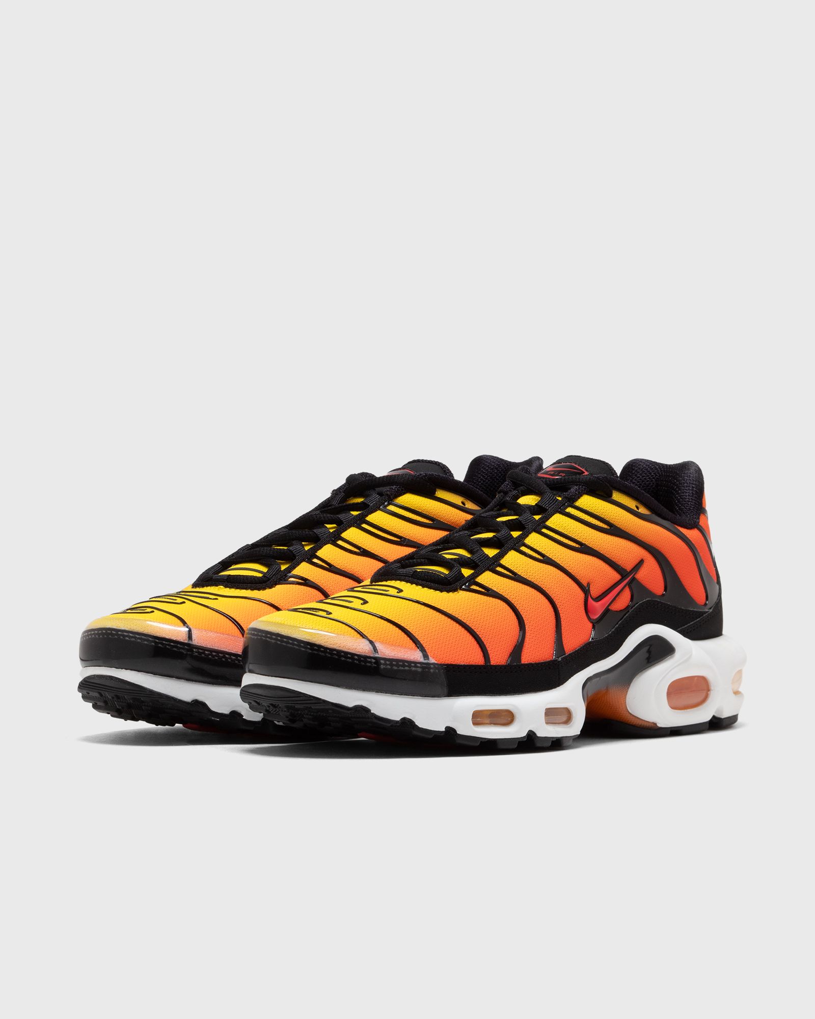AIR MAX PLUS