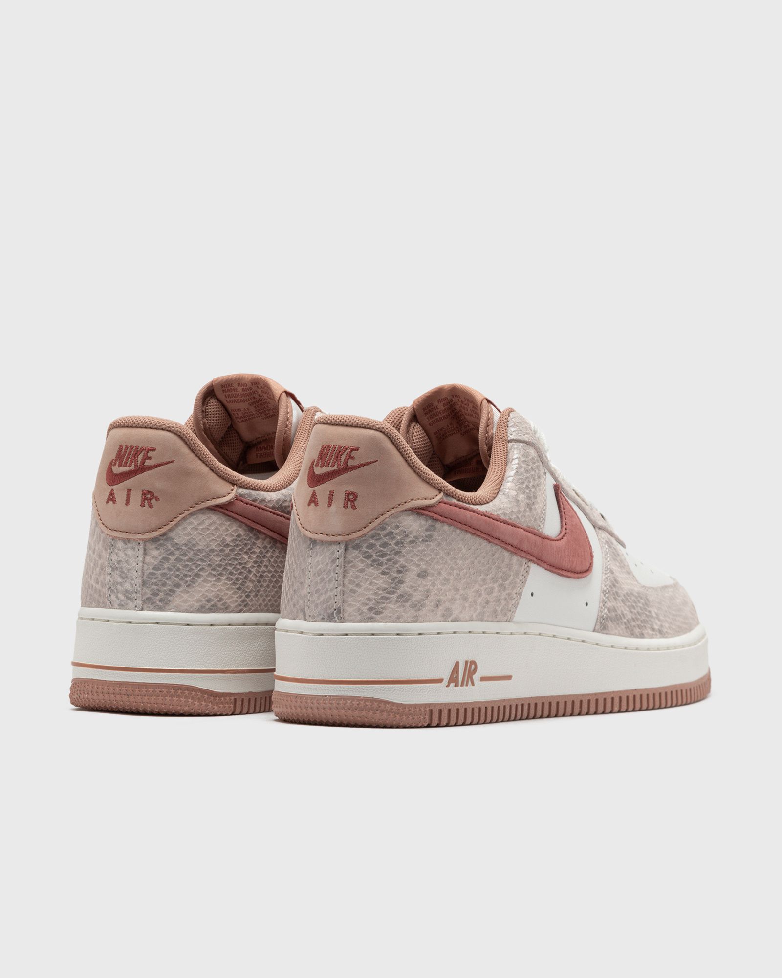 AIR FORCE 1 &#x27;07 LV8