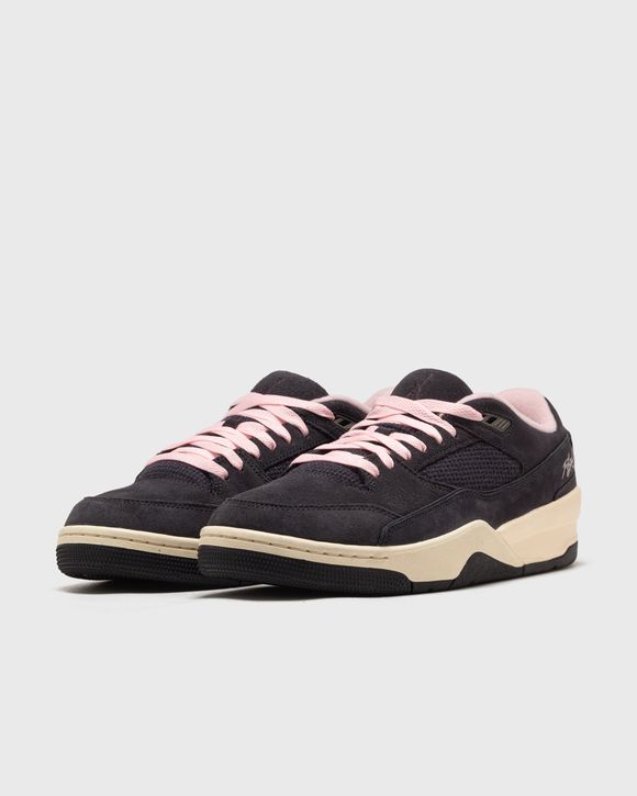 Thumbnail - Flight Court