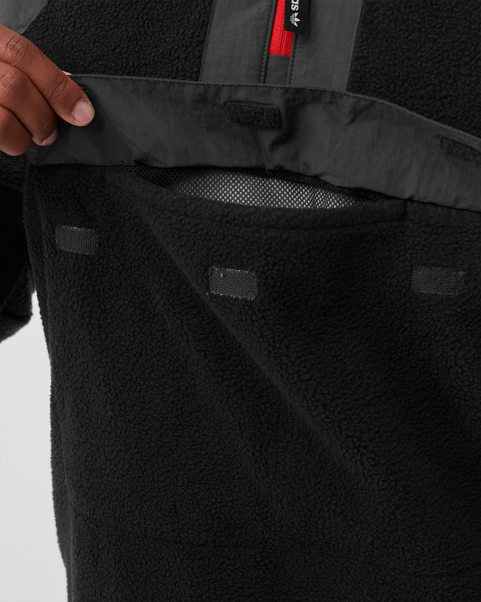 ADVENTURE SQUAMISH 93 TRACK TOP