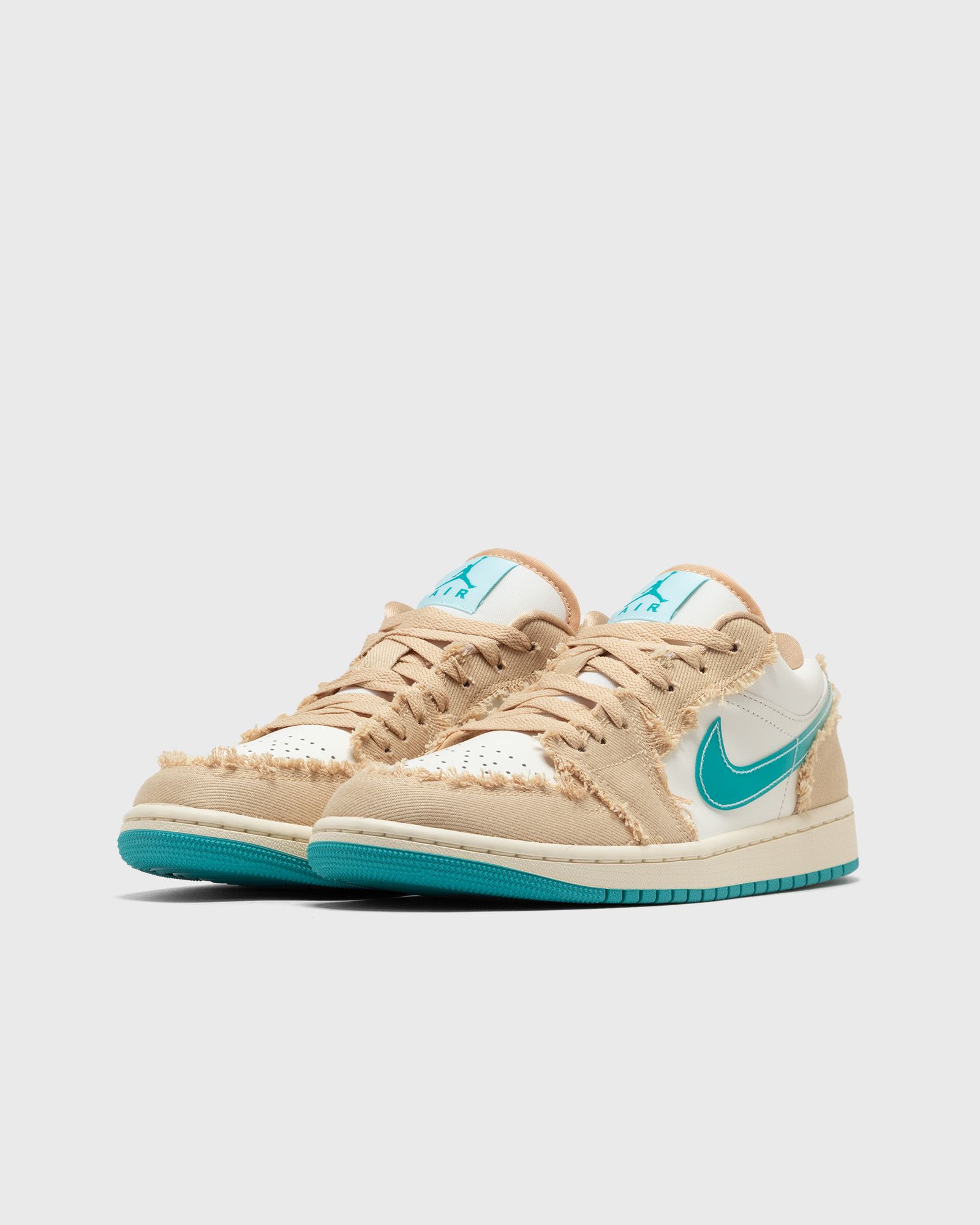 WMNS AIR JORDAN 1 LOW SE