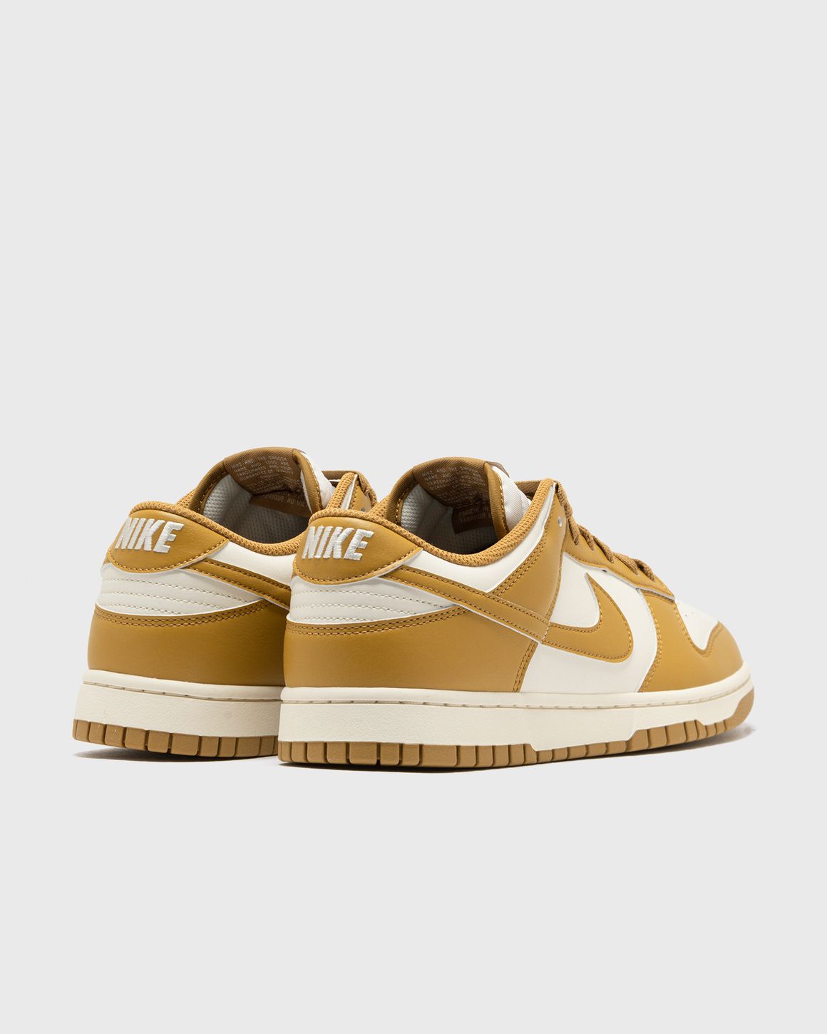非常に高い品質 Nike Store BSTN | White/Yellow RETRO LOW DUNK 靴