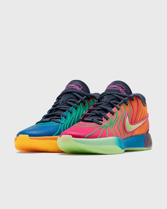 LEBRON XXI