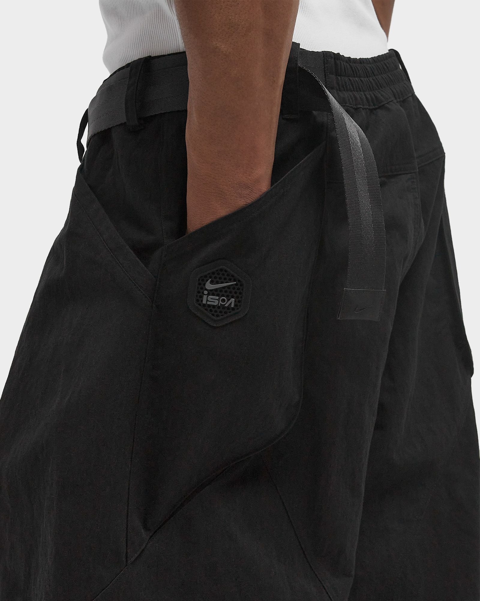 Nike ISPA ADPT WRAP PANT Black | BSTN Store