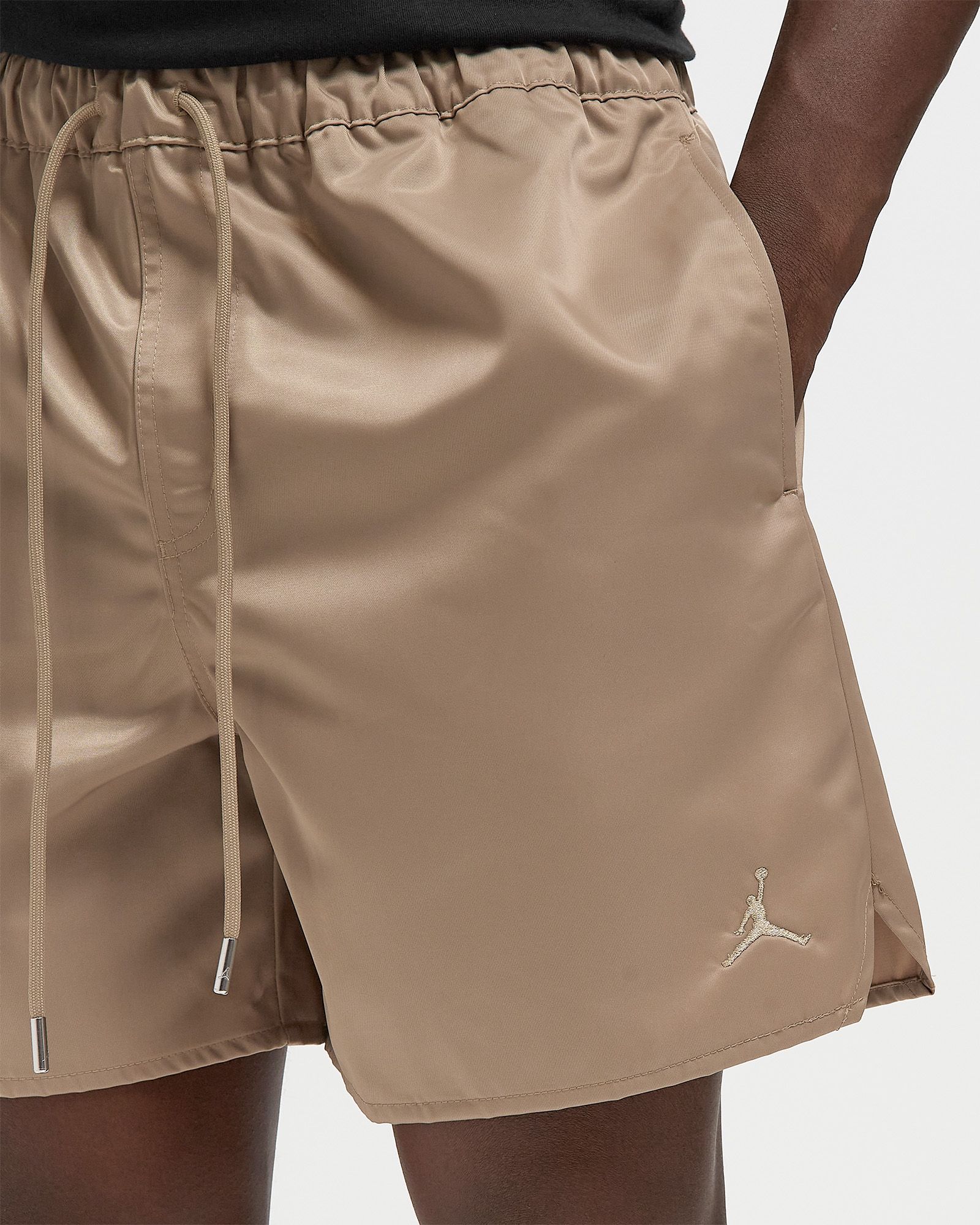 Essentials Statement SHORT 5