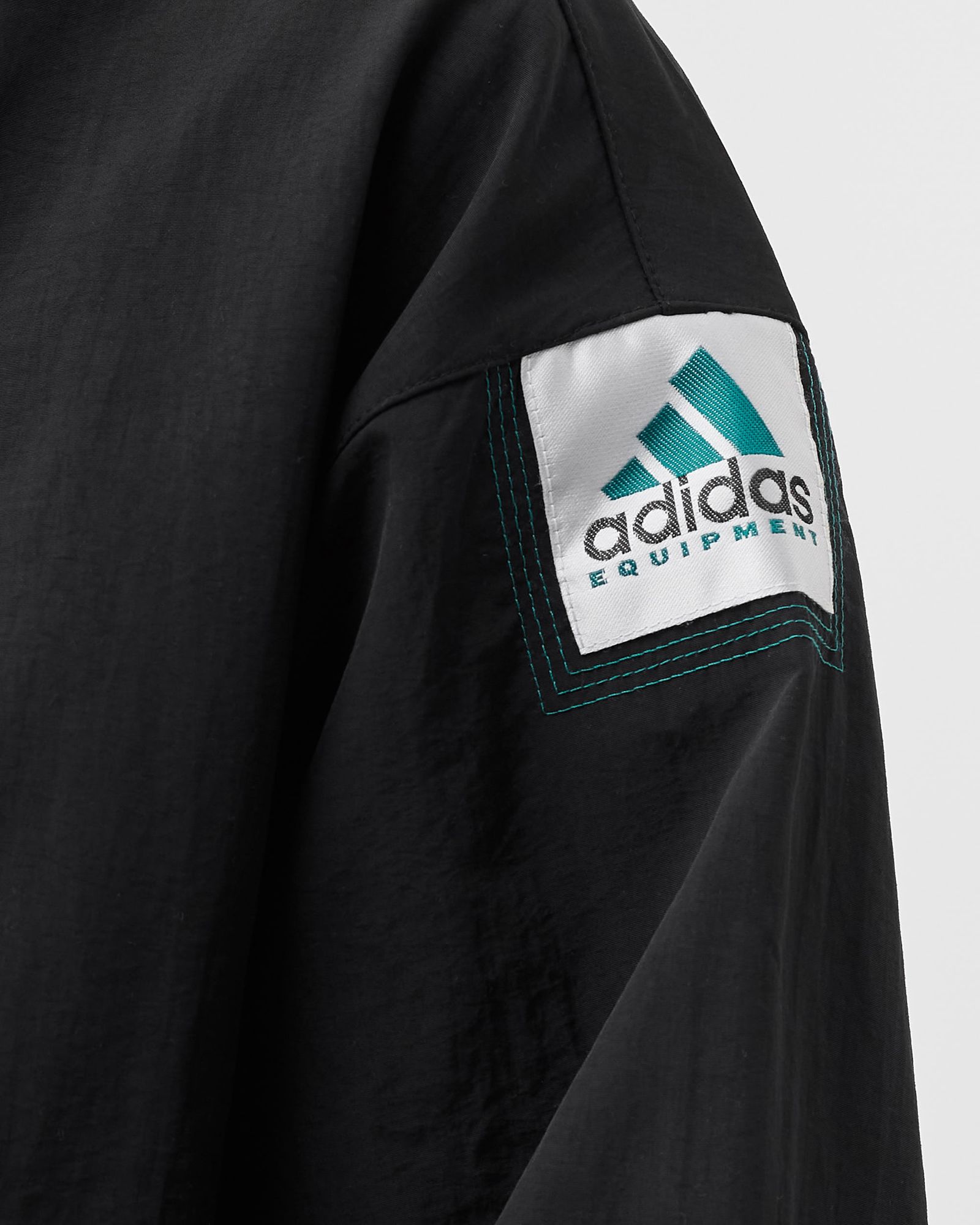 EQT LOGO WINDBREAKER