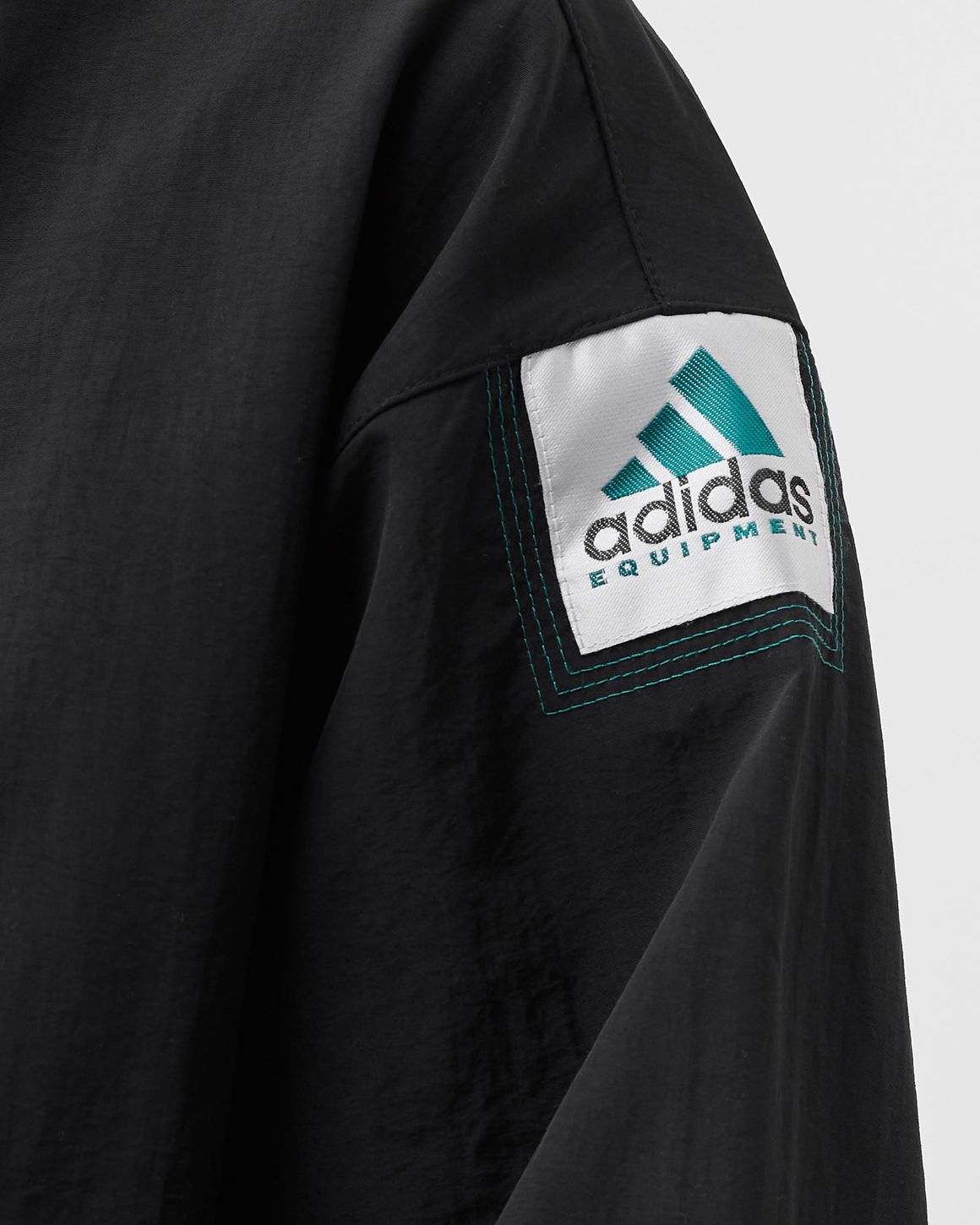 最新！大注目☆アディダス！Equipment Windbreaker☆お早めに！ s-l1600.jpg