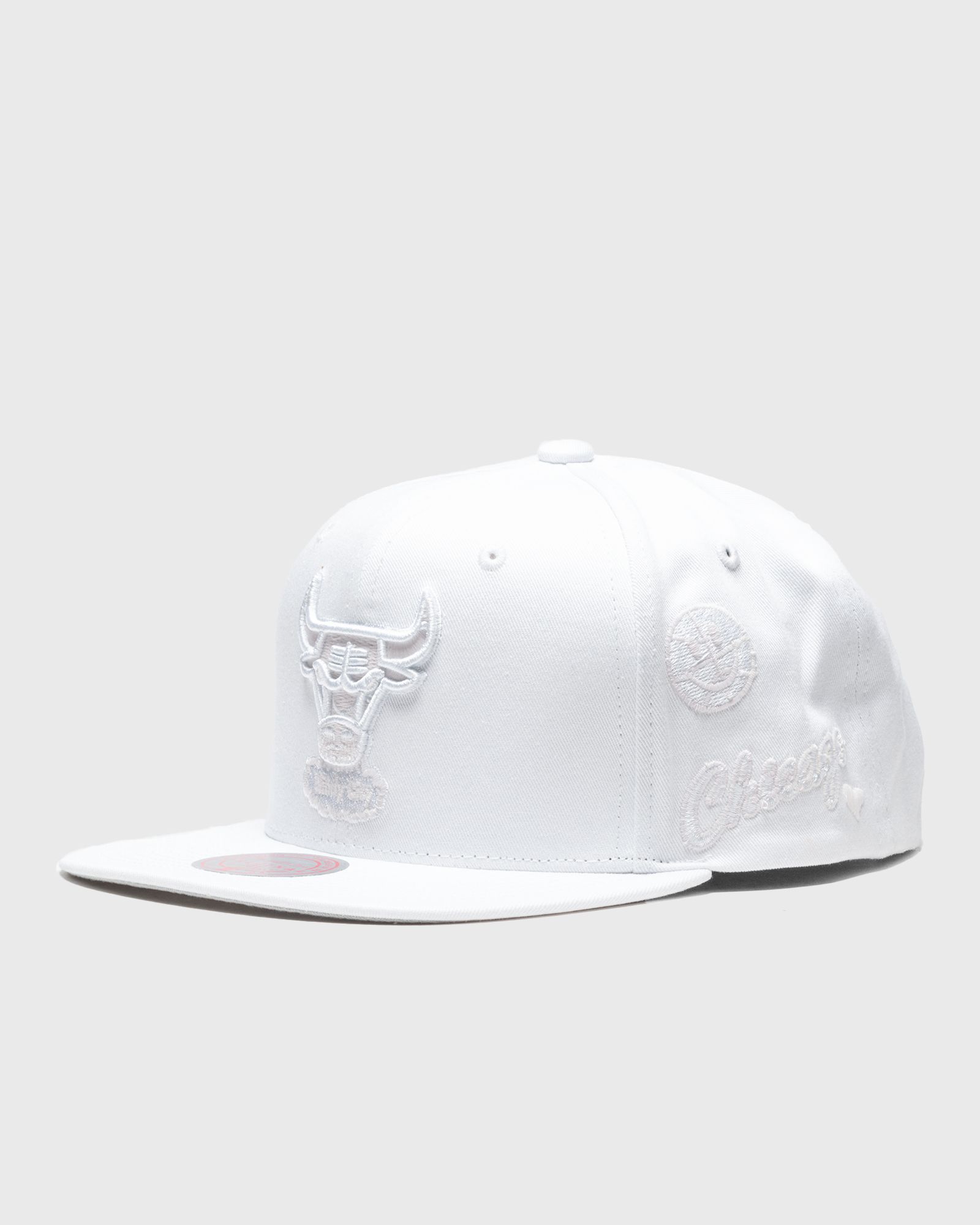 UV REACTIVE SNAPBACK Bulls
