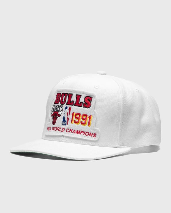 Mitchell & Ness Chicago Bulls 1996 Champions Wave snapback cap