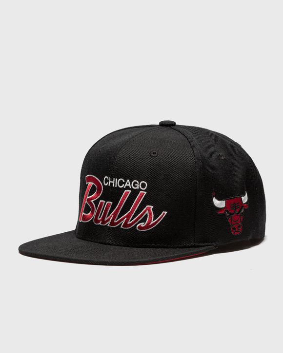 NBA TEAM SCRIPT 2.0 SNAPBACK CAP CHICAGO BULLS
