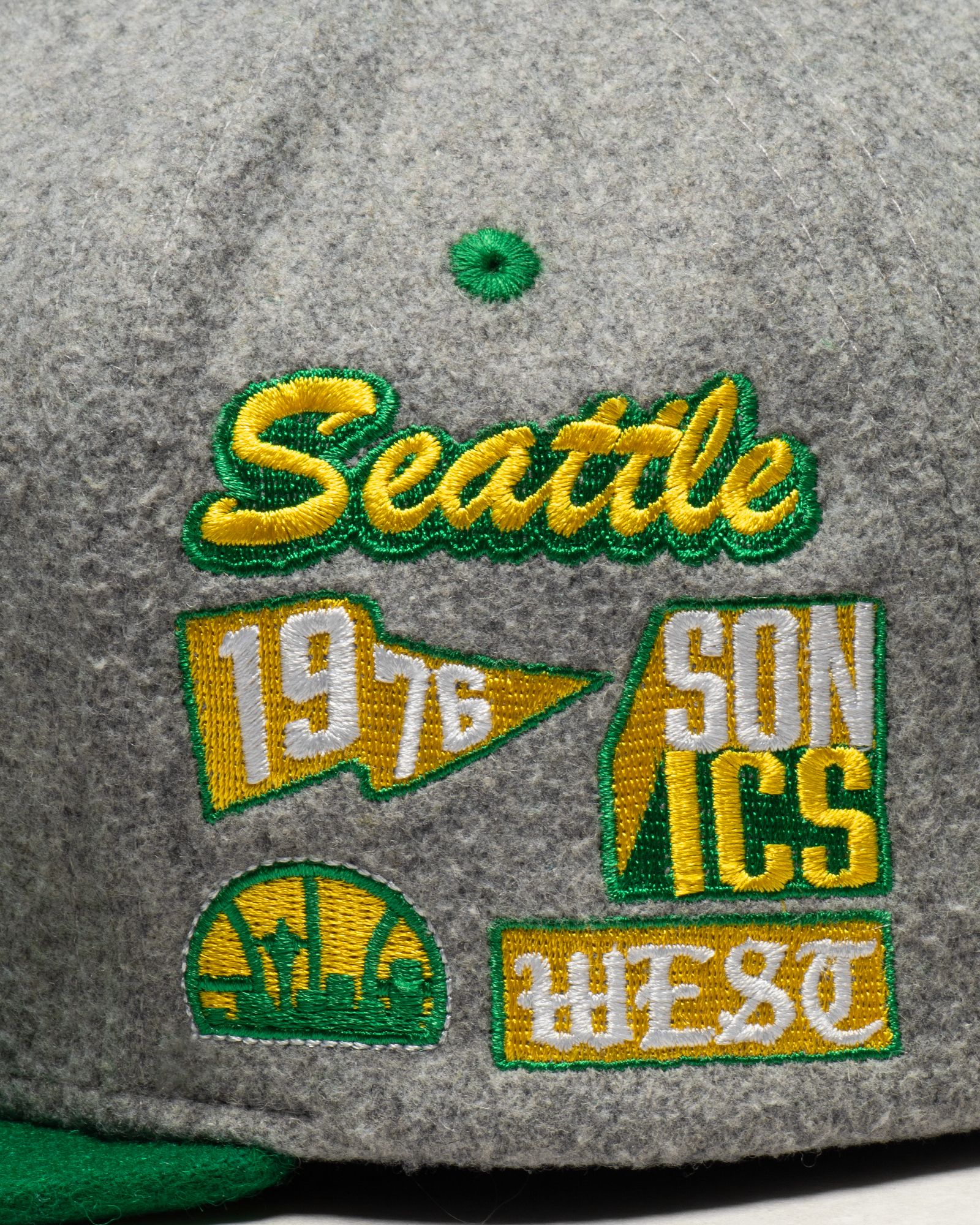 SEATTLE SUPERSONICS - MELTON PATCH SNAPBACK