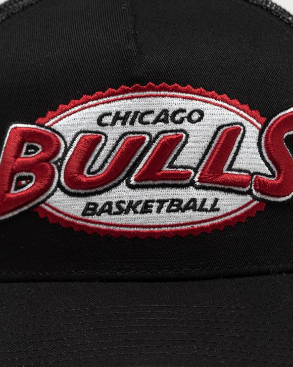 Chicago Bulls Red Logo Basketball Mitchell Ness Snapback