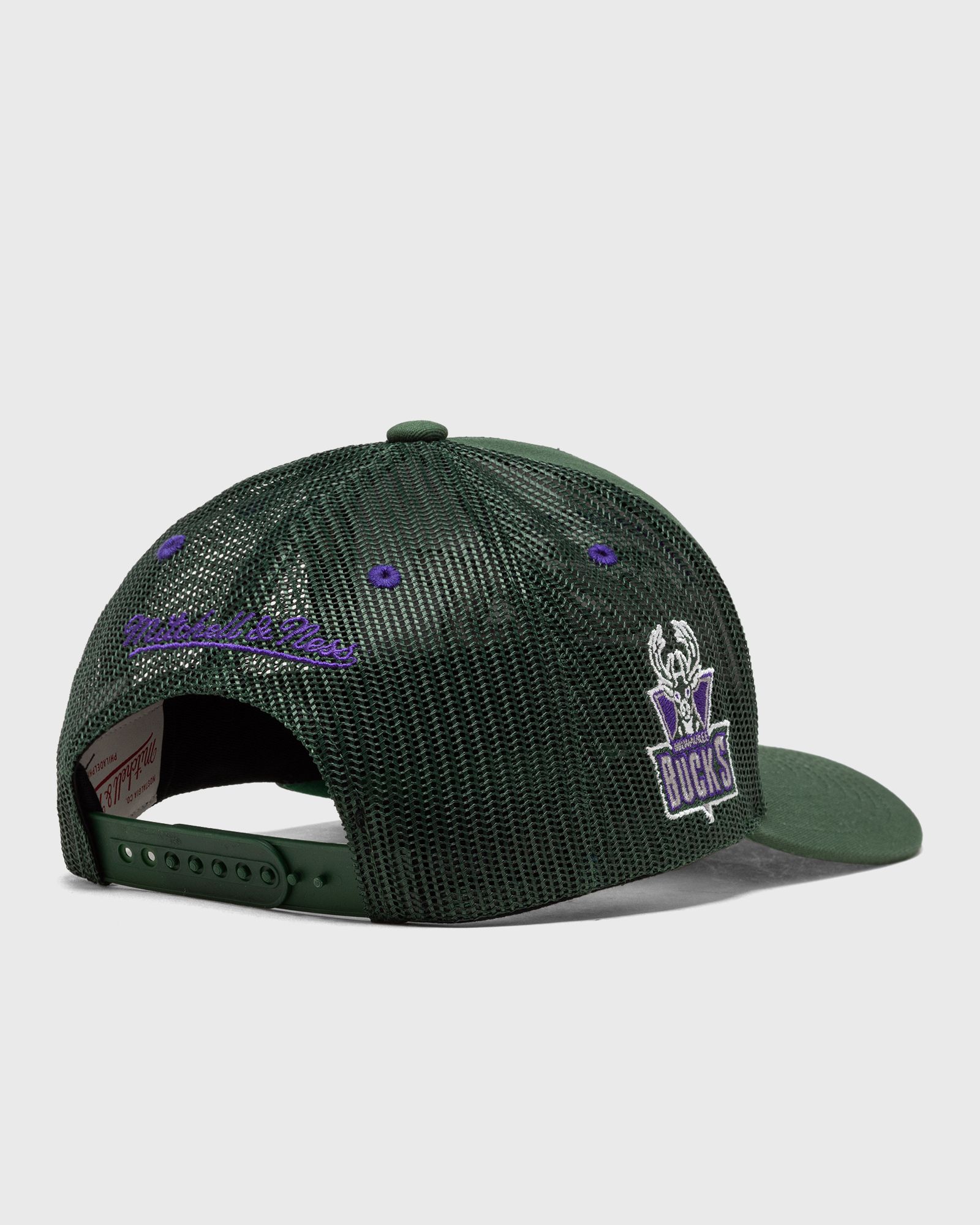 NBA TEAM SEAL TRUCKER HWC BUCKS