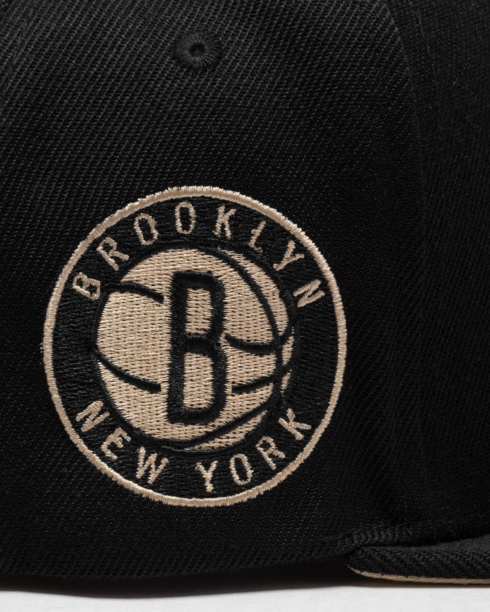 NBA WITH LOVE SNAPBACK NETS