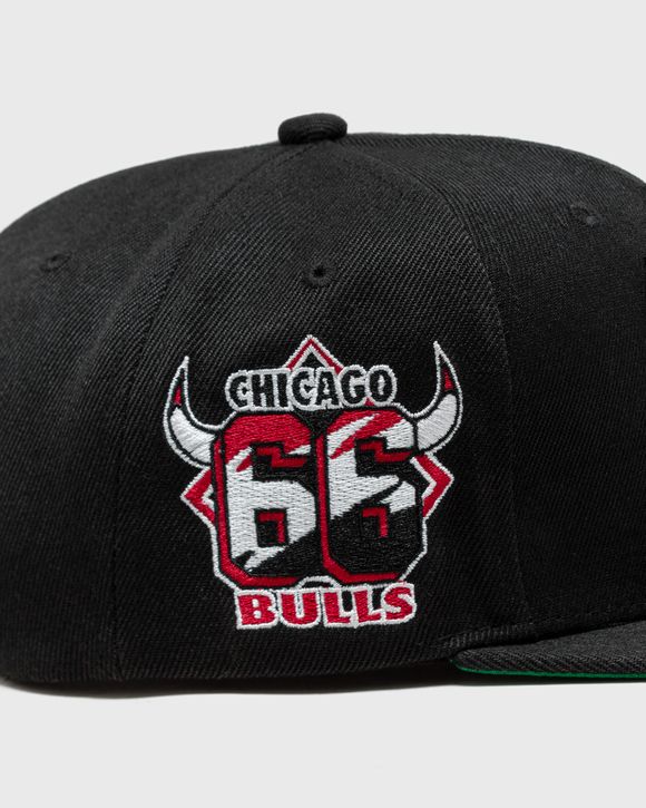 Mitchell & Ness Black NBA Chicago Bulls 97 Champions HWC Snapback