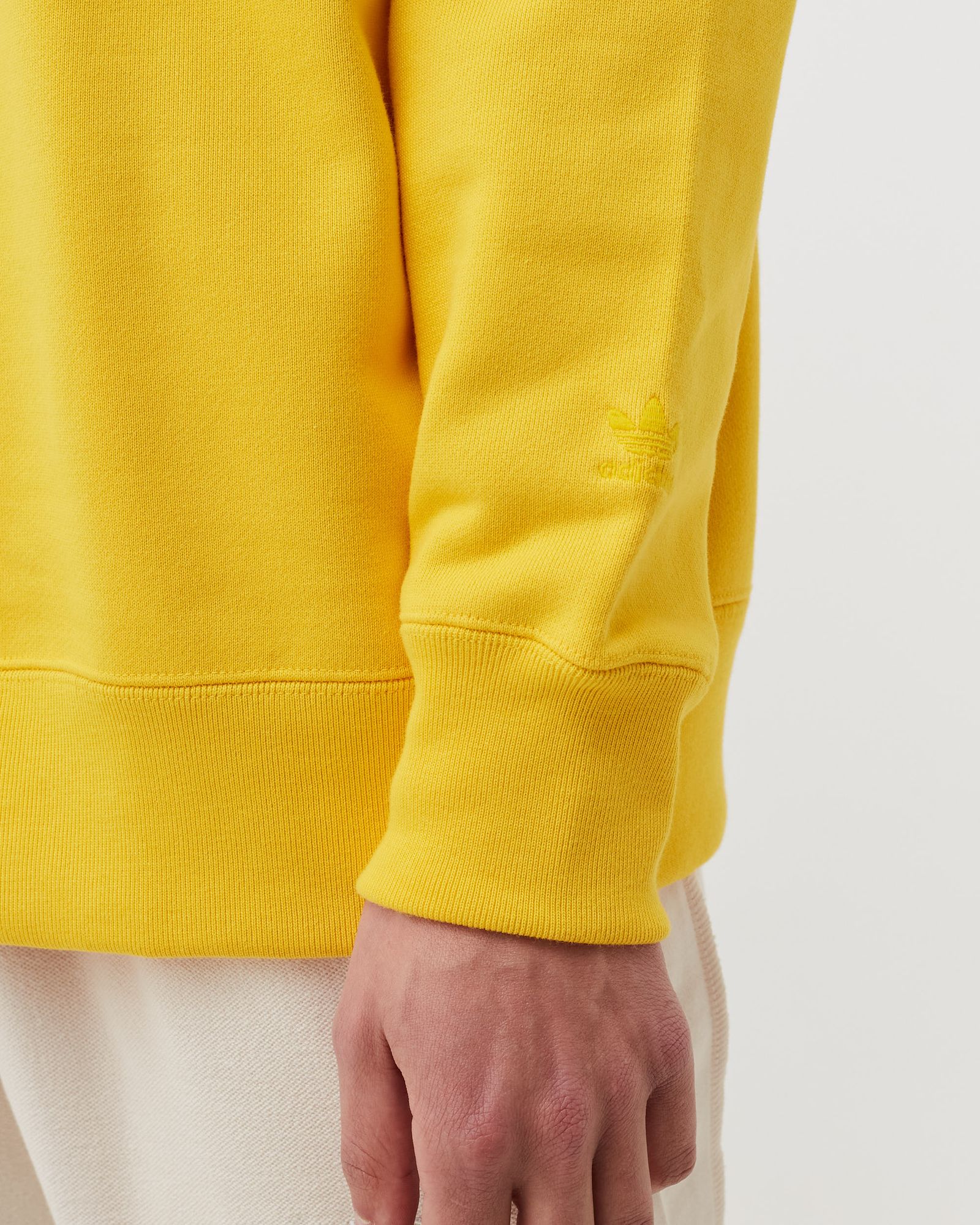 ADIDAS X PHARRELL WILLIAMS BASICS CREWNECK