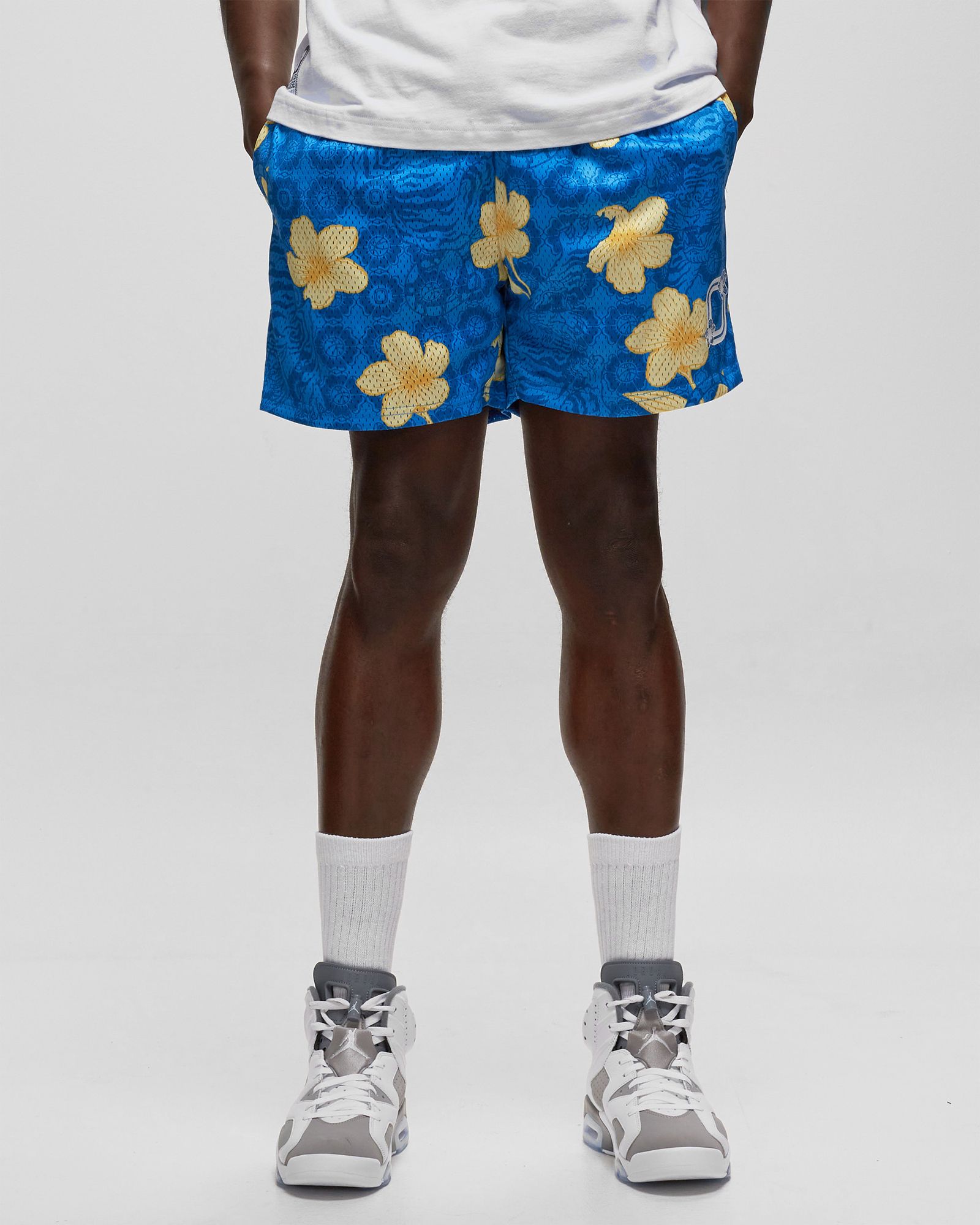 Paradise Allover Shorts