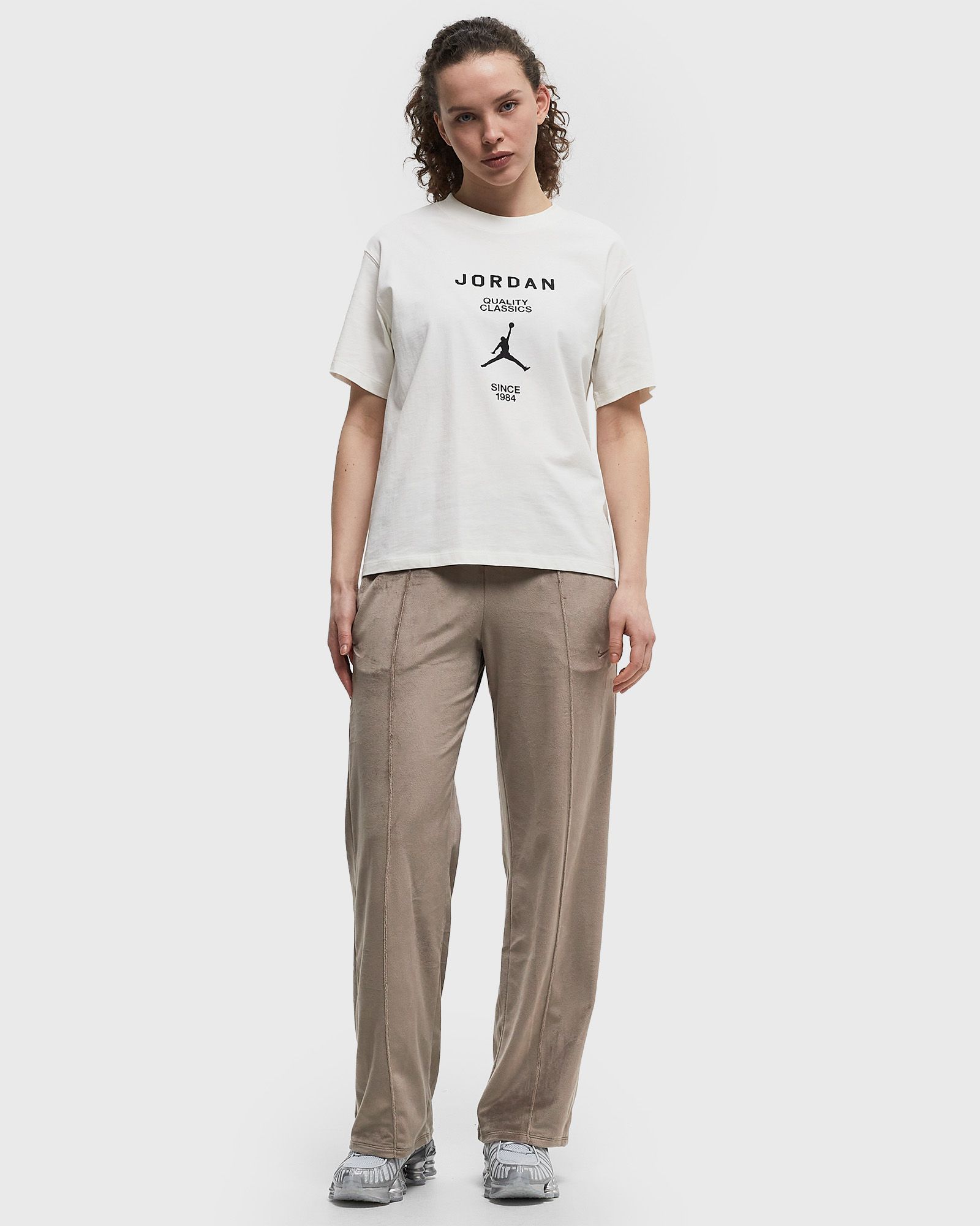 WMNS Sportswear Chill Knit Mid-Rise Velour Pants