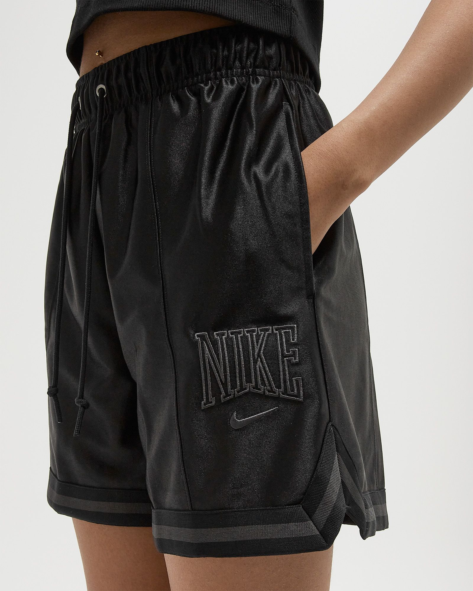 WMNS STREET 6 SATIN GX SHRT