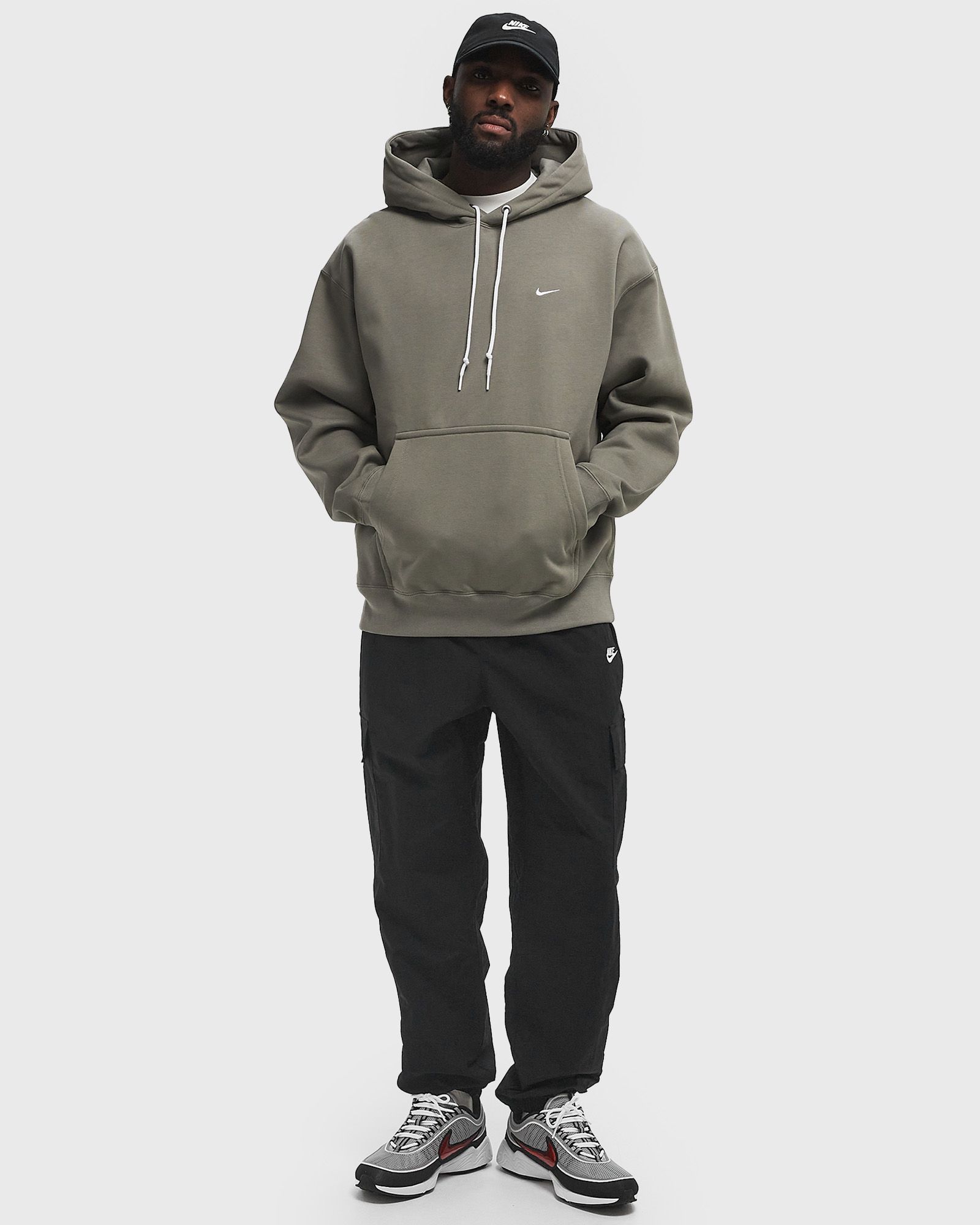 Club Woven Cargo Pants