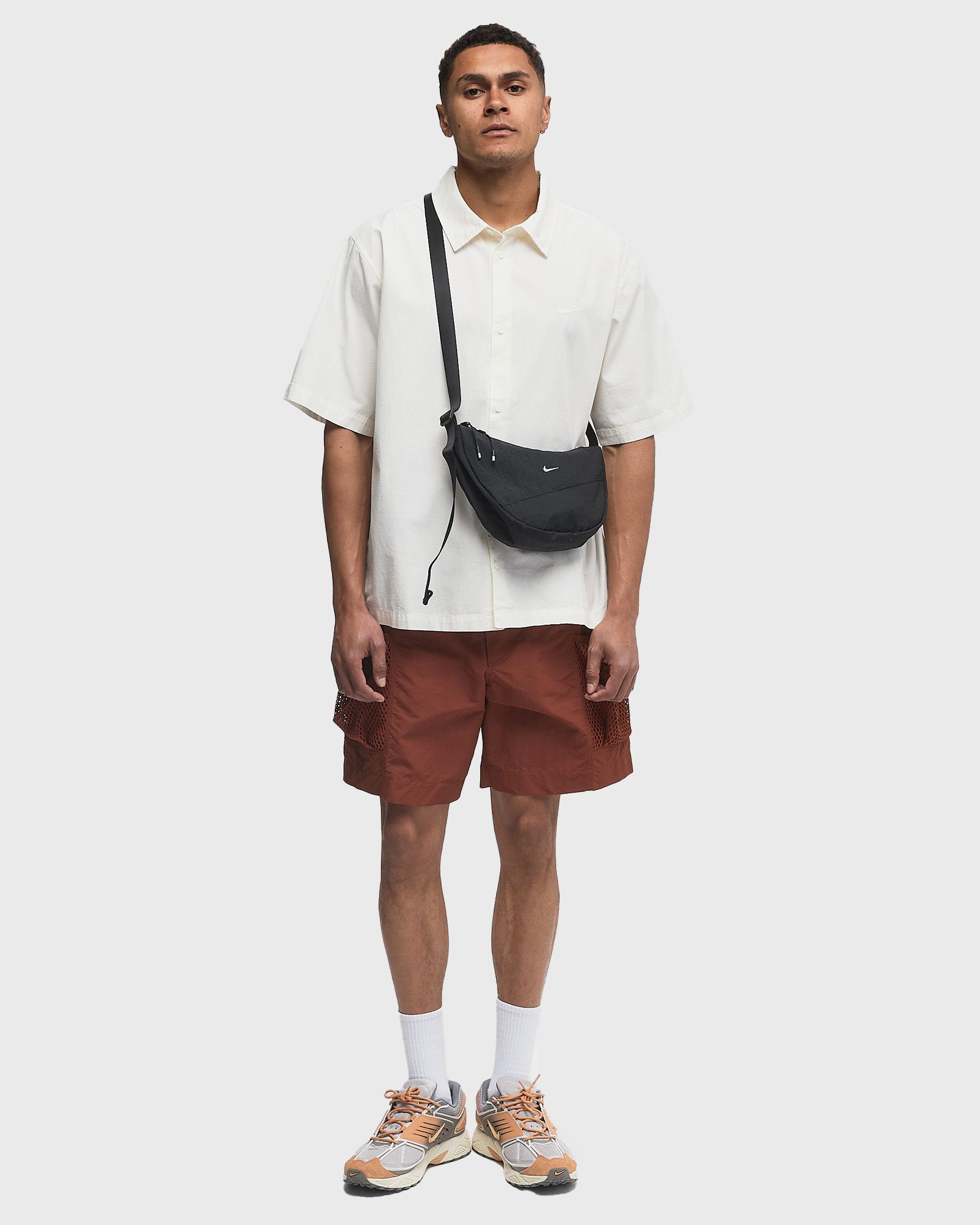 CLUB SS BTN SHIRT WSH