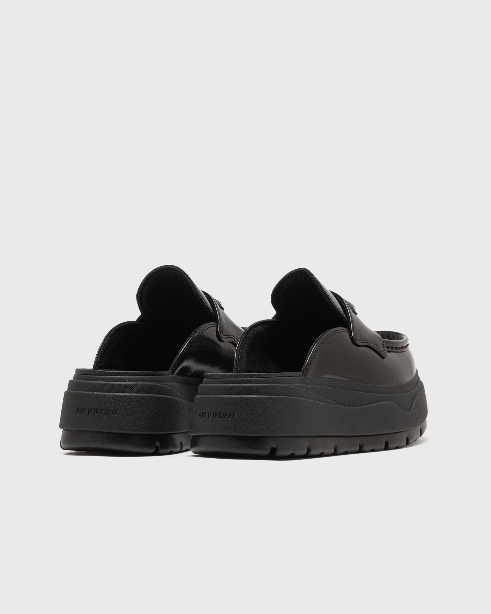 WMNS AIR JORDAN MULE