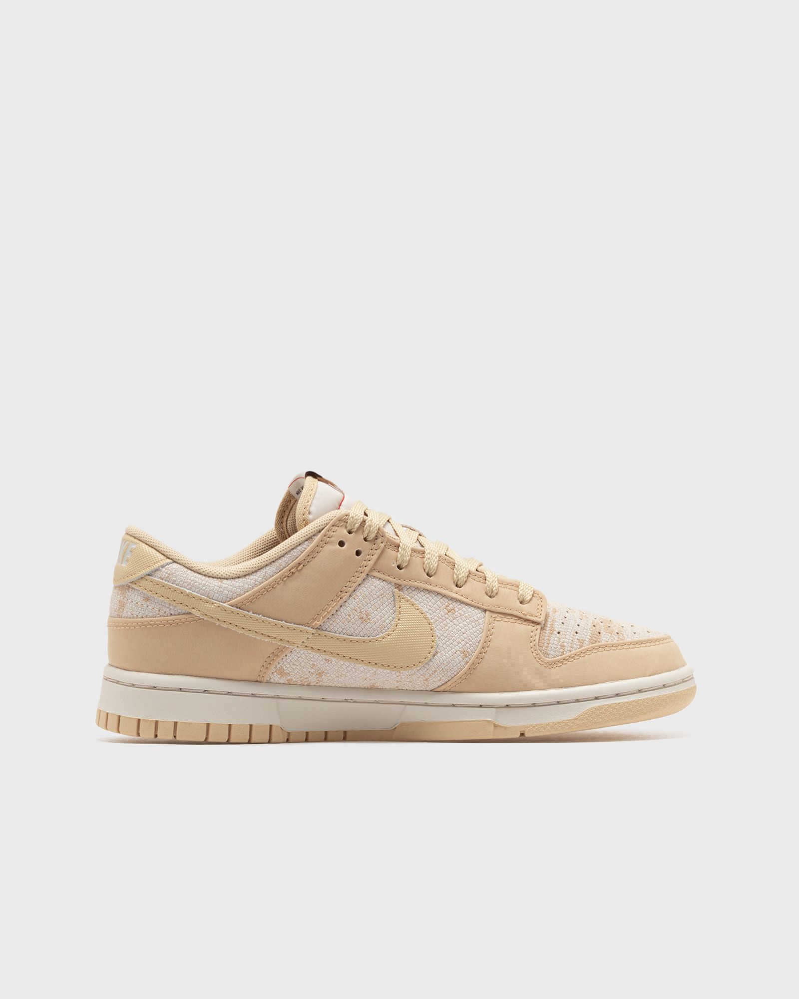WMNS DUNK LOW