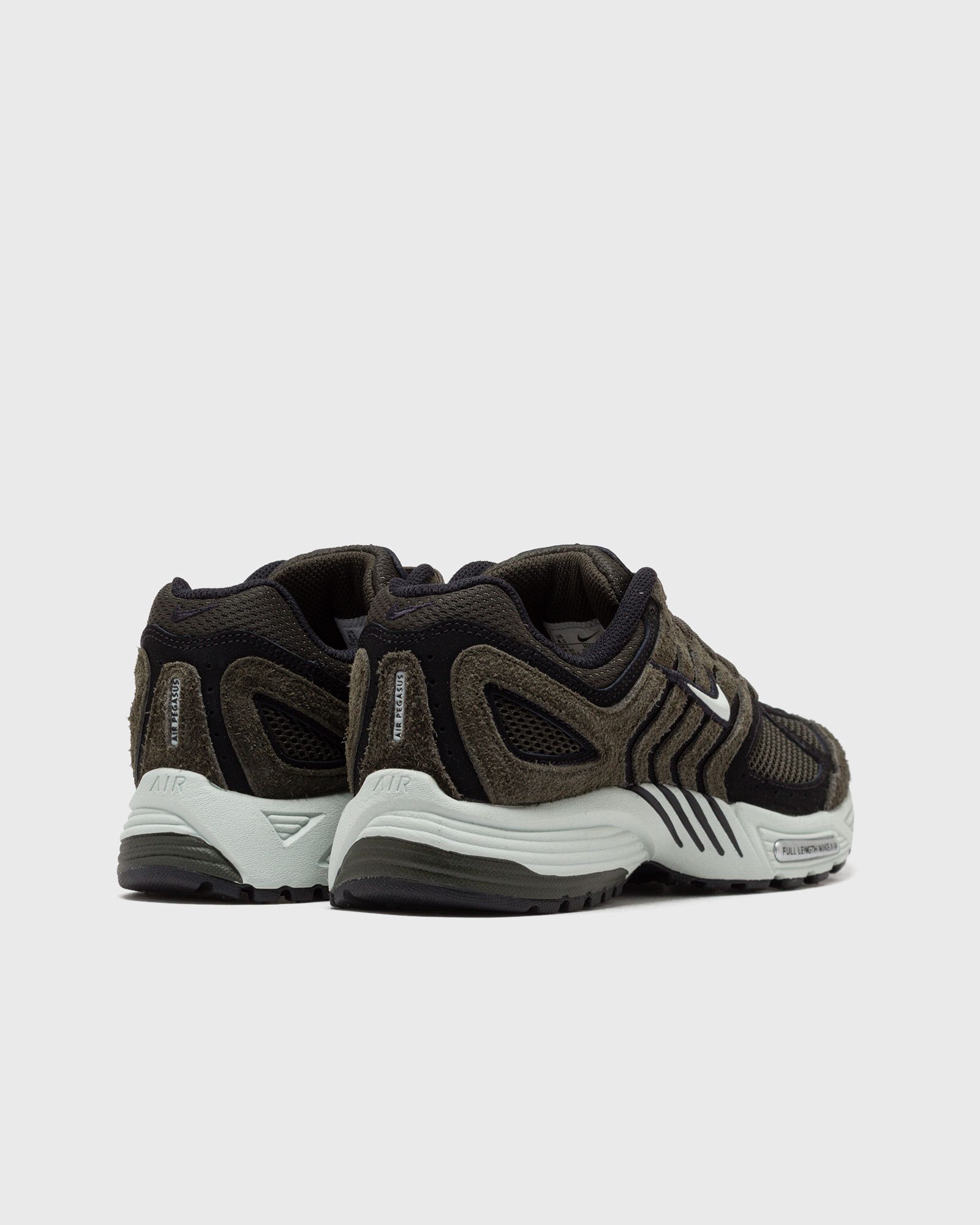 WMNS AIR PEGASUS 2005