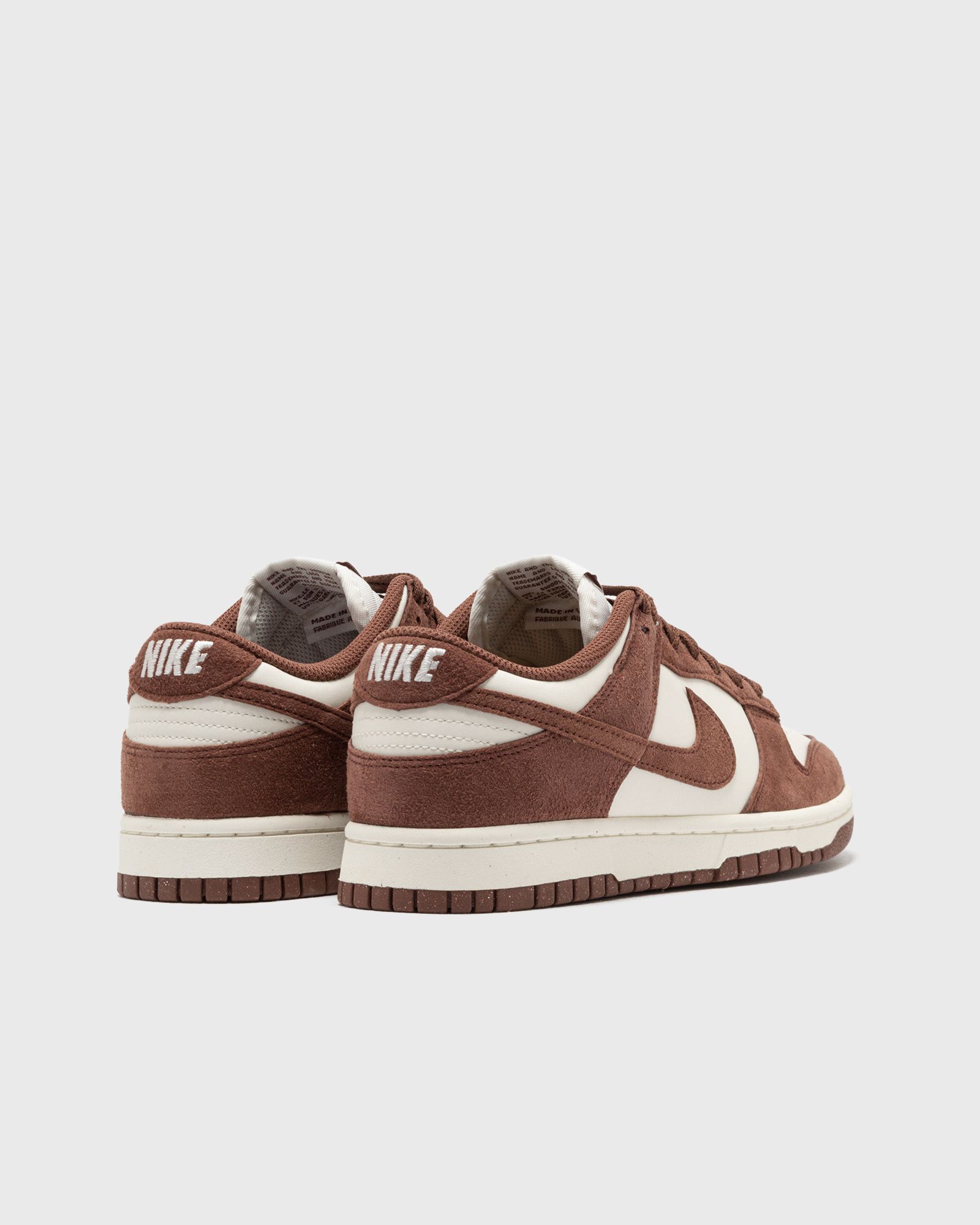 WMNS DUNK LOW