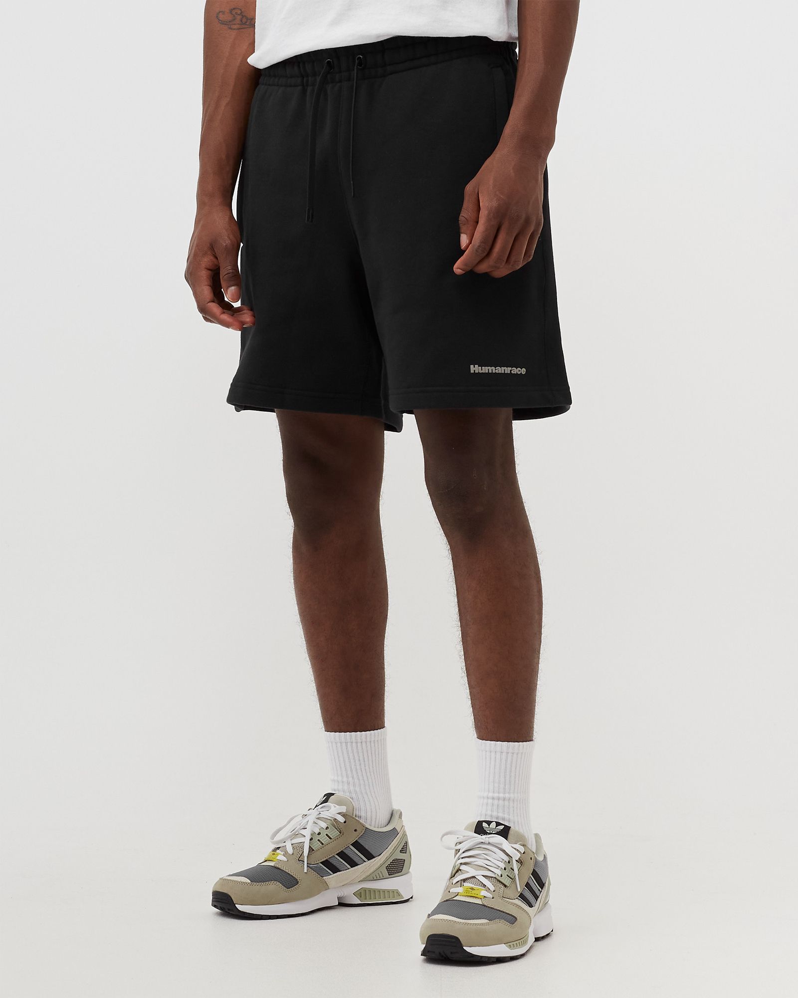 PHARRELL WILLIAMS BASICS SHORT