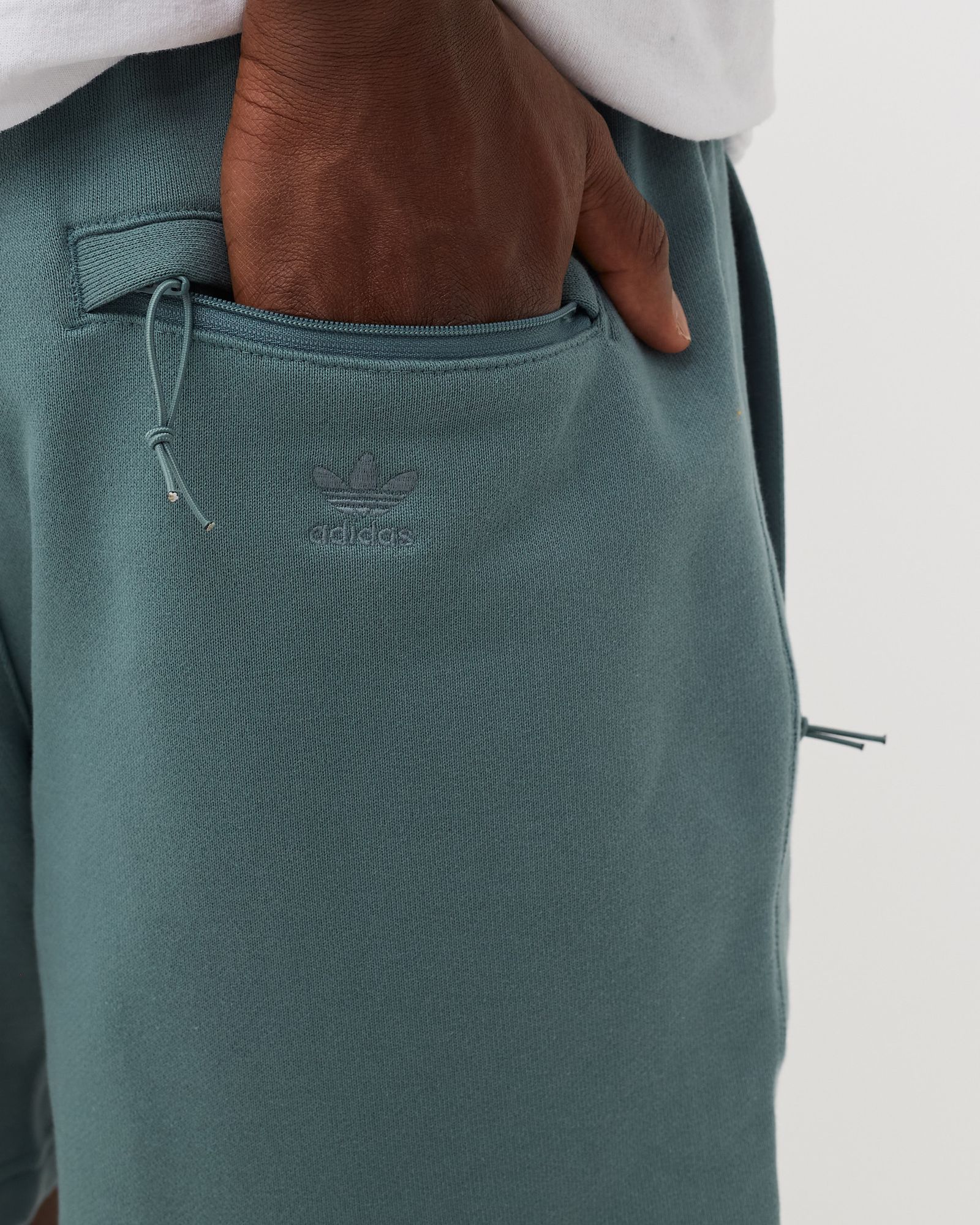 PHARRELL WILLIAMS BASICS SHORT