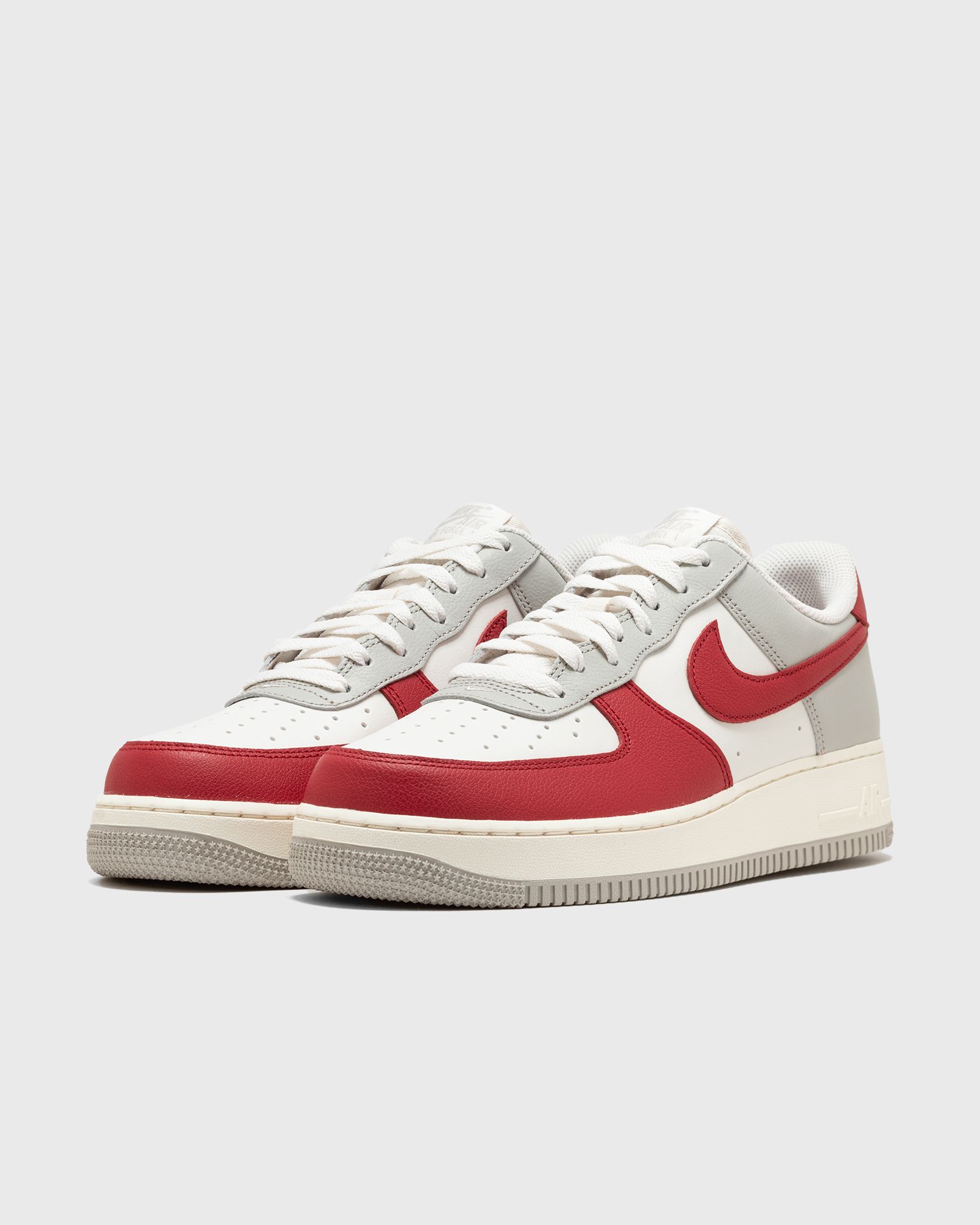 AIR FORCE 1 '07 LV8