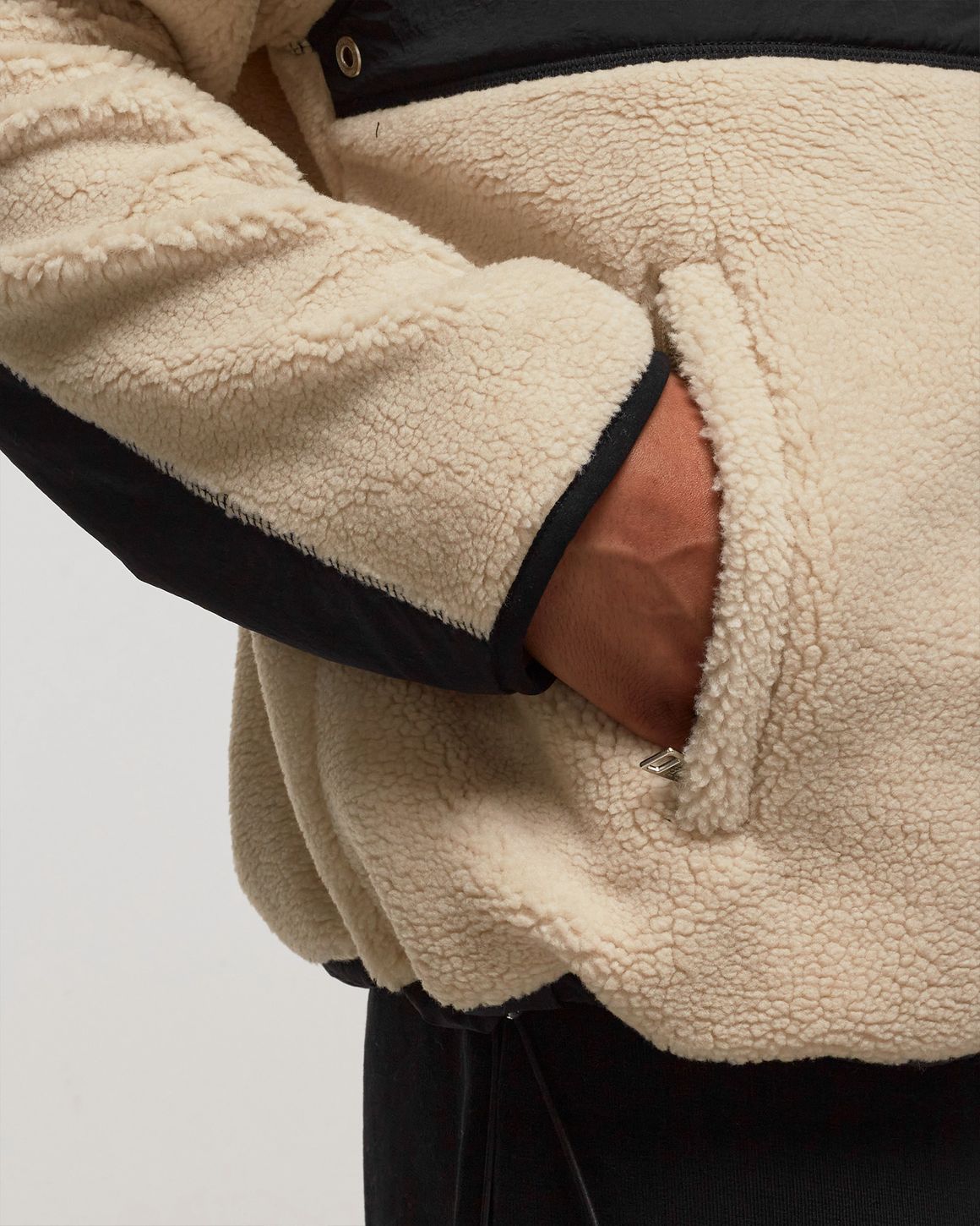 AMI Paris ADC ZIPPED JACKET Black/Beige | BSTN Store