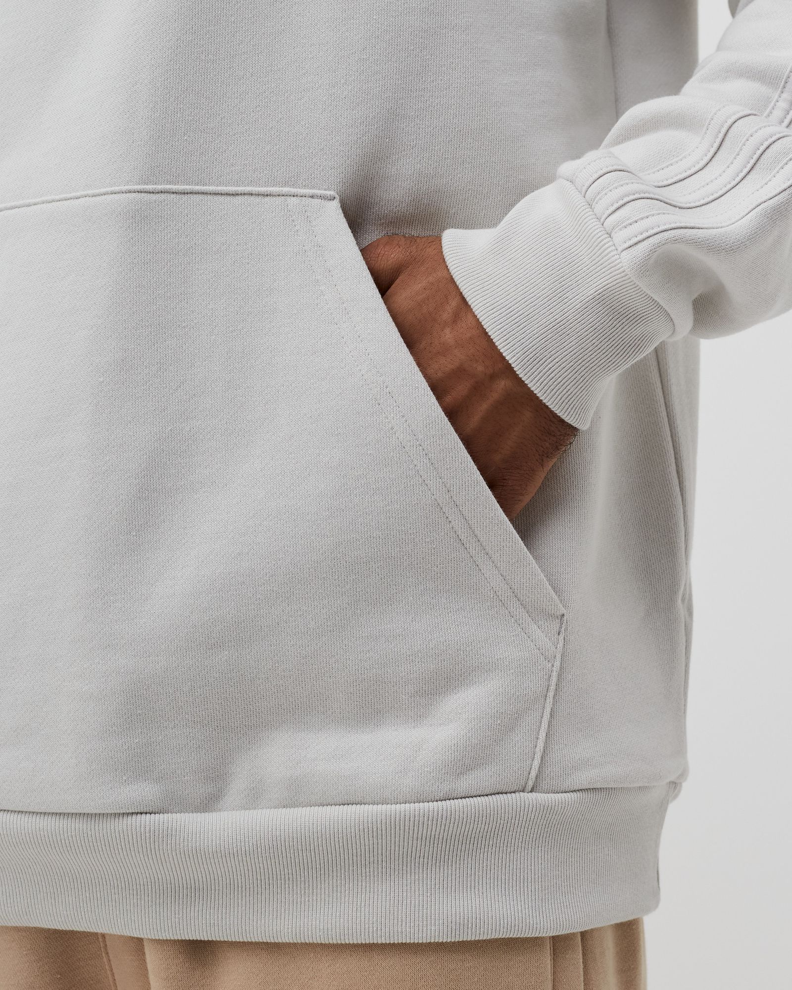 ESSENTIALS LOGO HOODIE